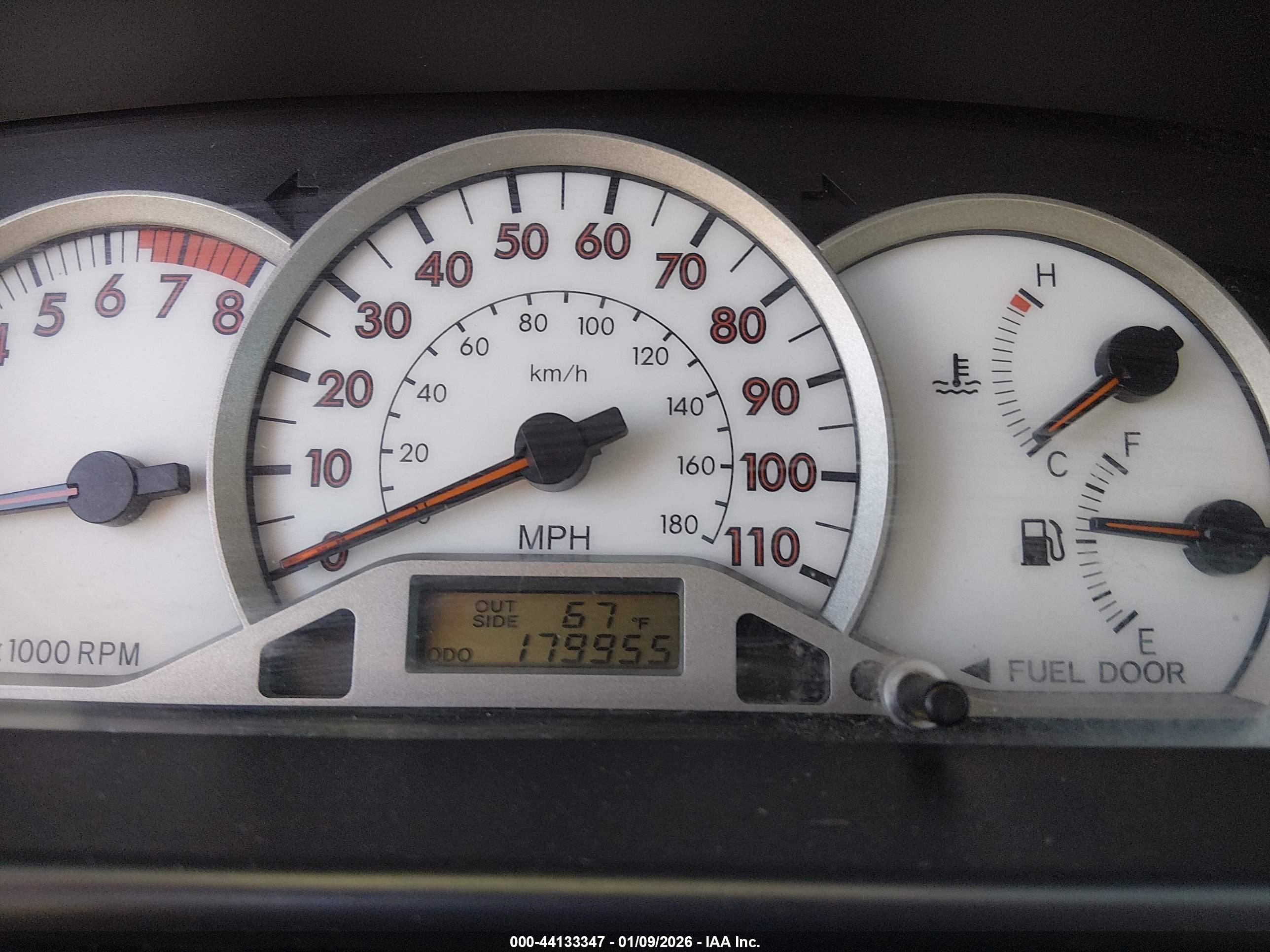 TOYOTA COROLLA image 7