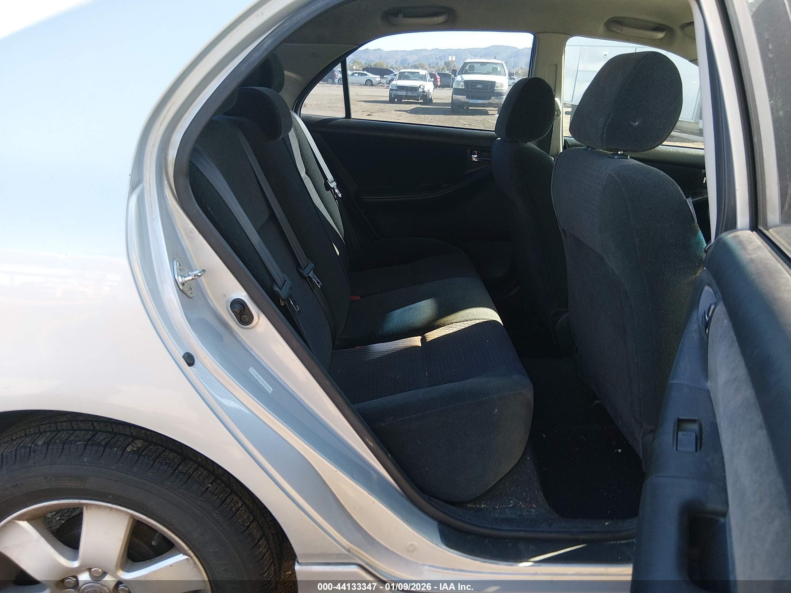 TOYOTA COROLLA image 8