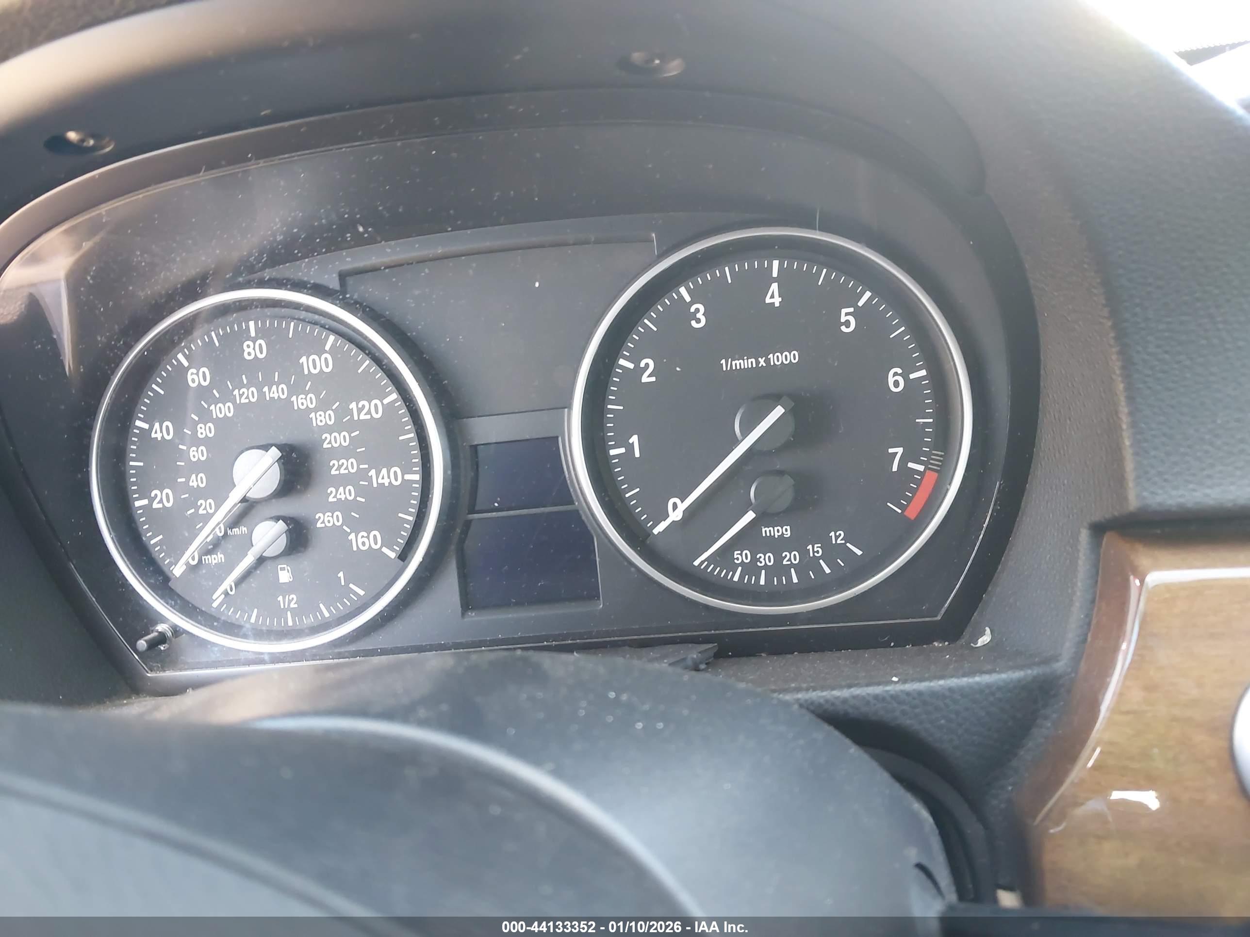 BMW 328I image 7