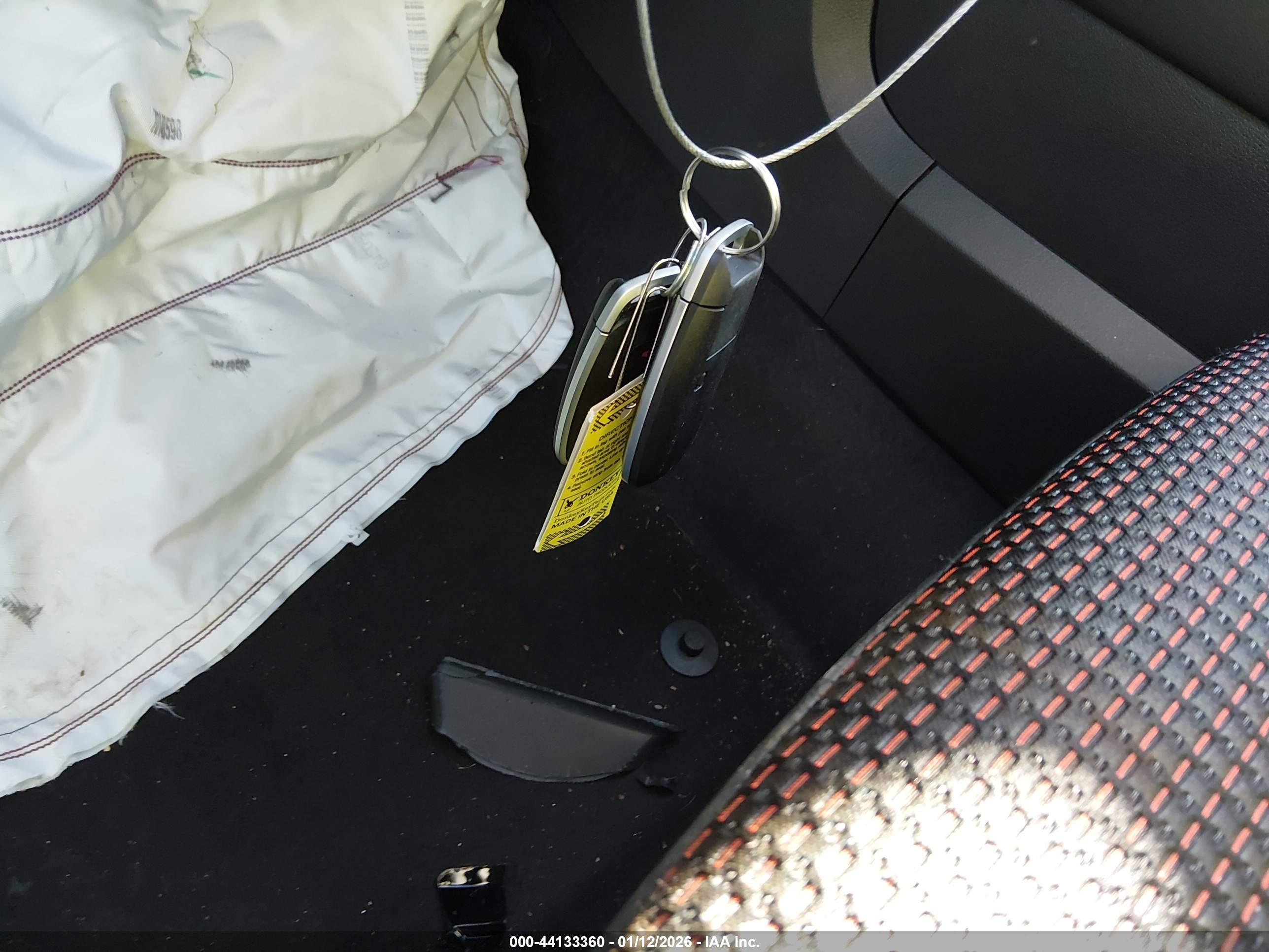 NISSAN KICKS image 11