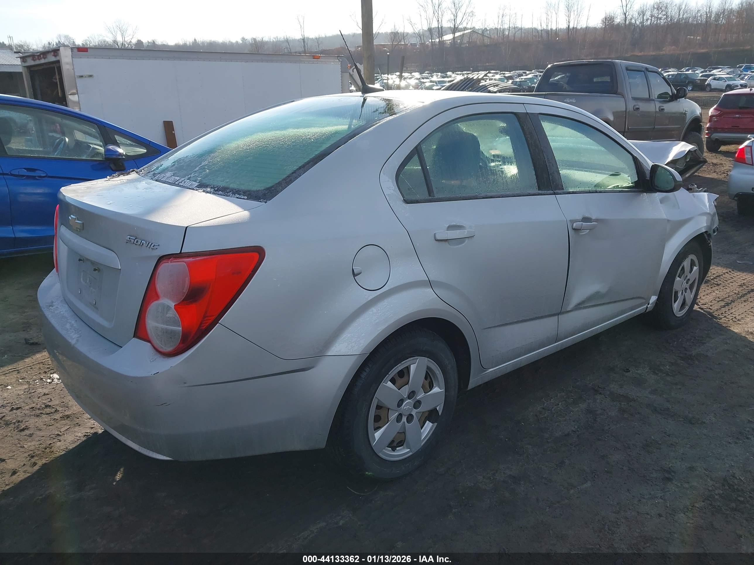 CHEVROLET SONIC image 4