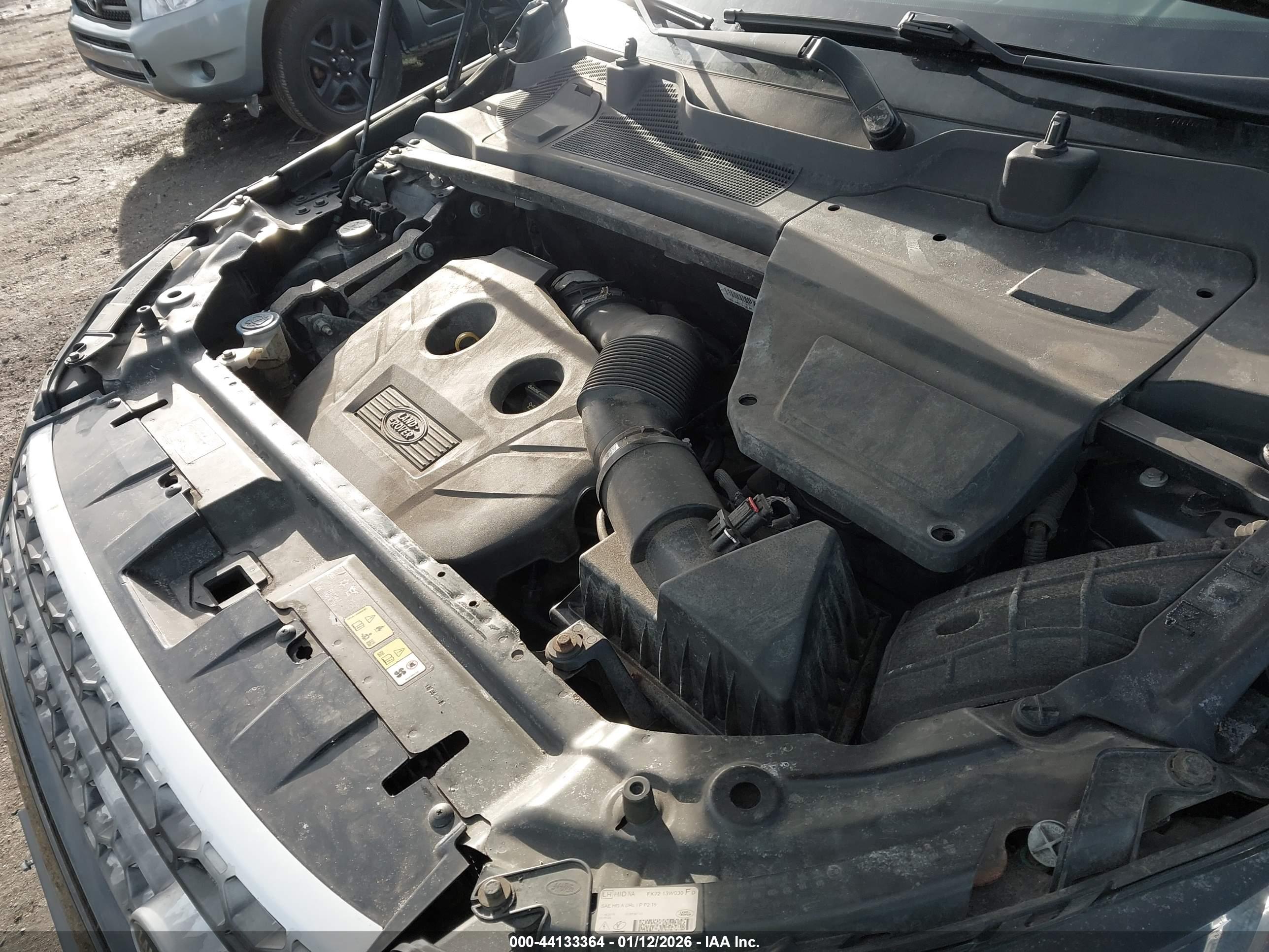 LAND ROVER image 10