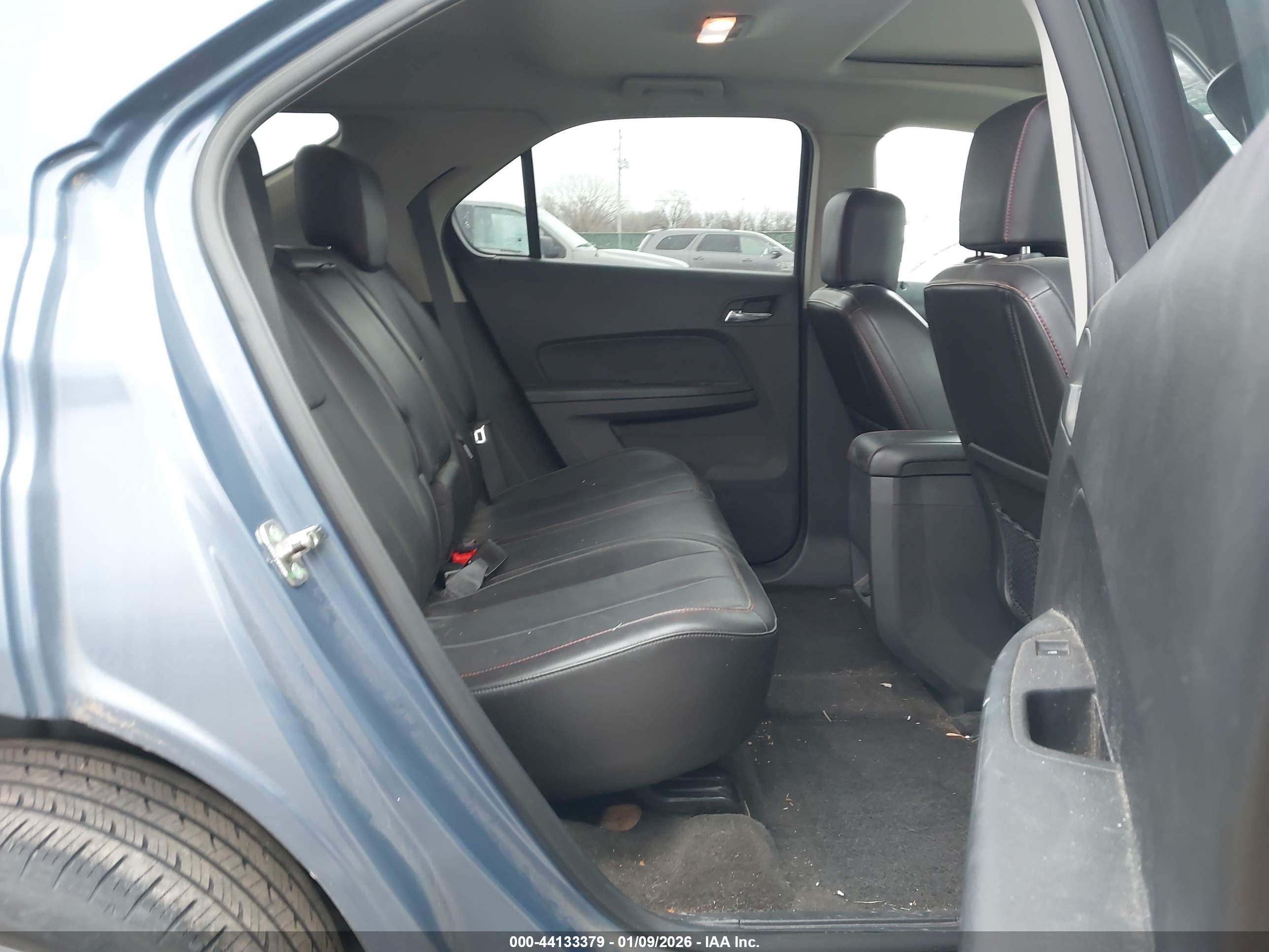 CHEVROLET EQUINOX image 8