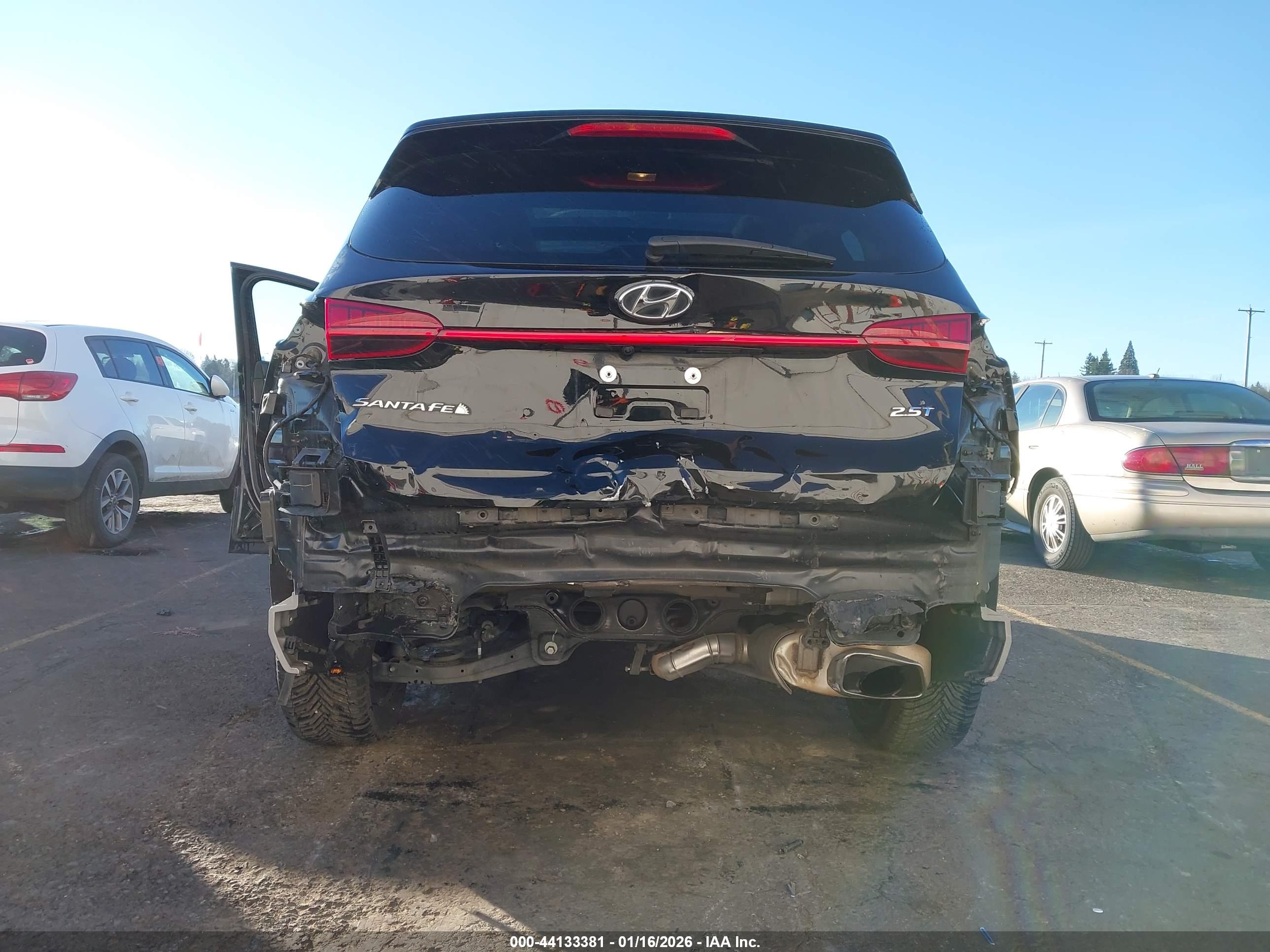 HYUNDAI SANTA image 6