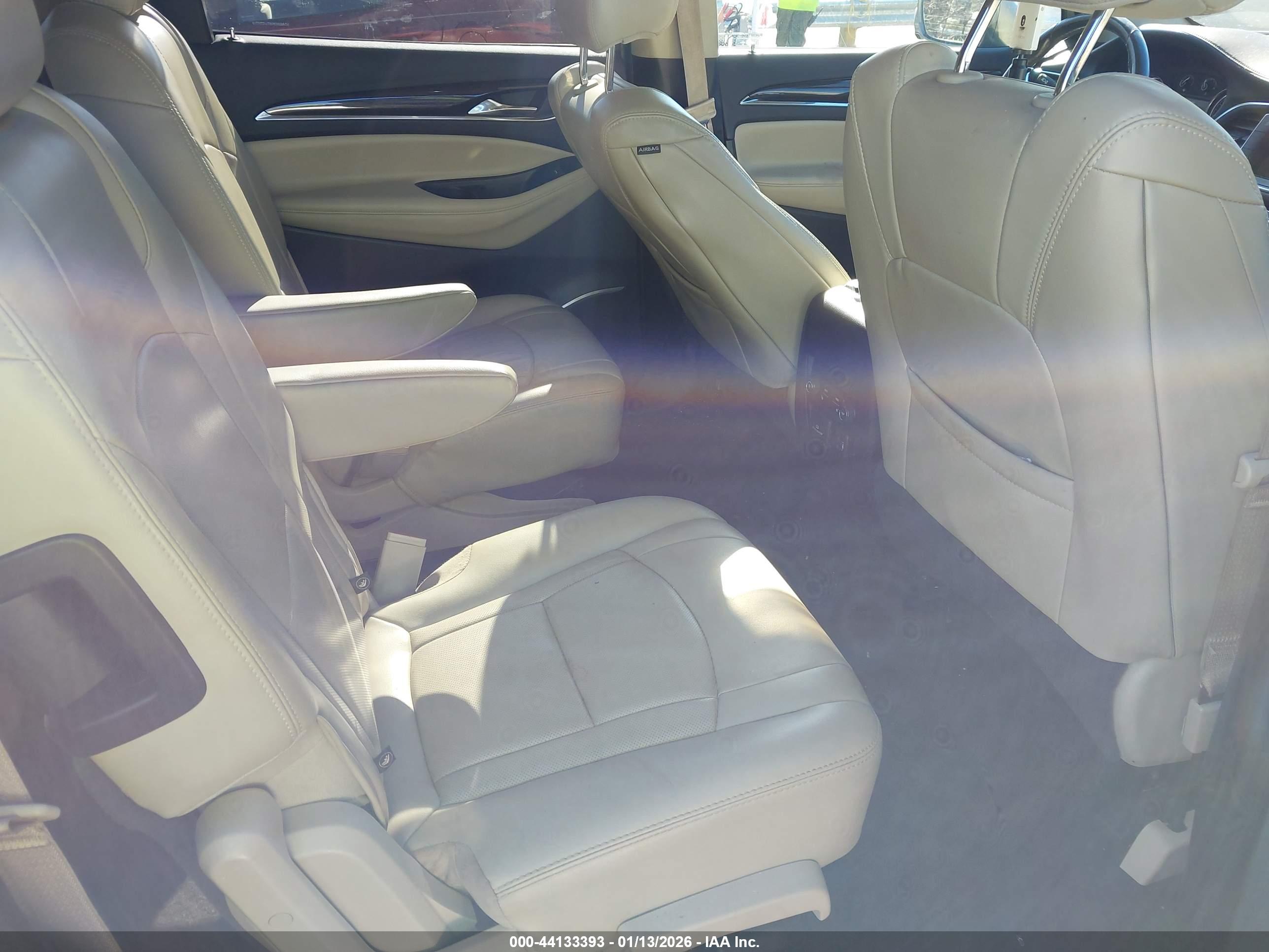 BUICK ENCLAVE image 8
