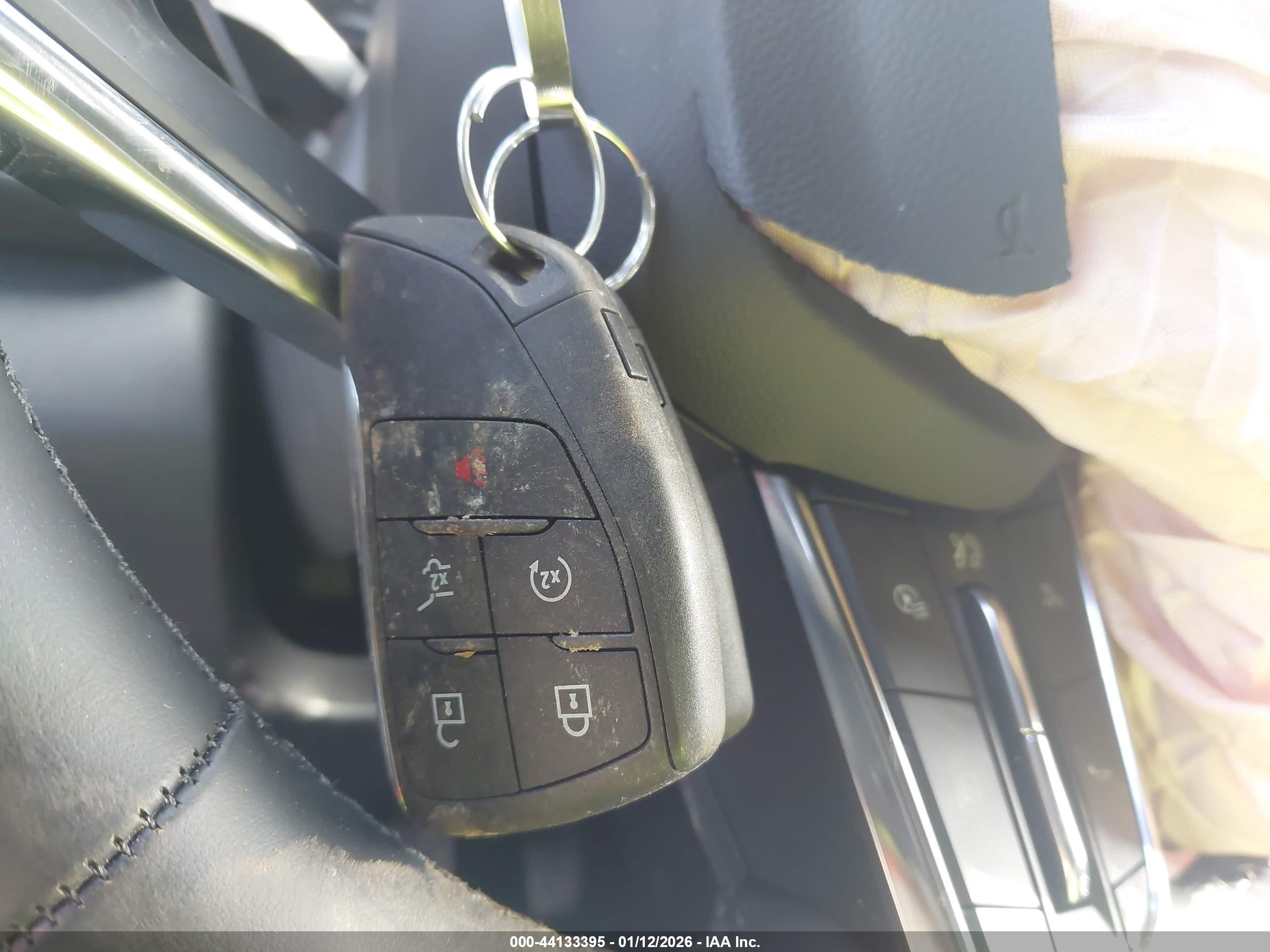 CHEVROLET EQUINOX image 11