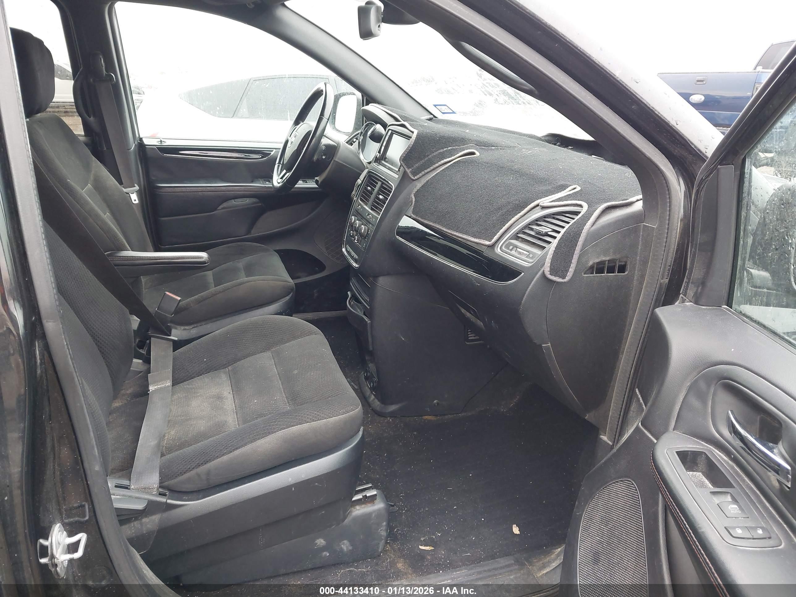 DODGE GRAND image 5
