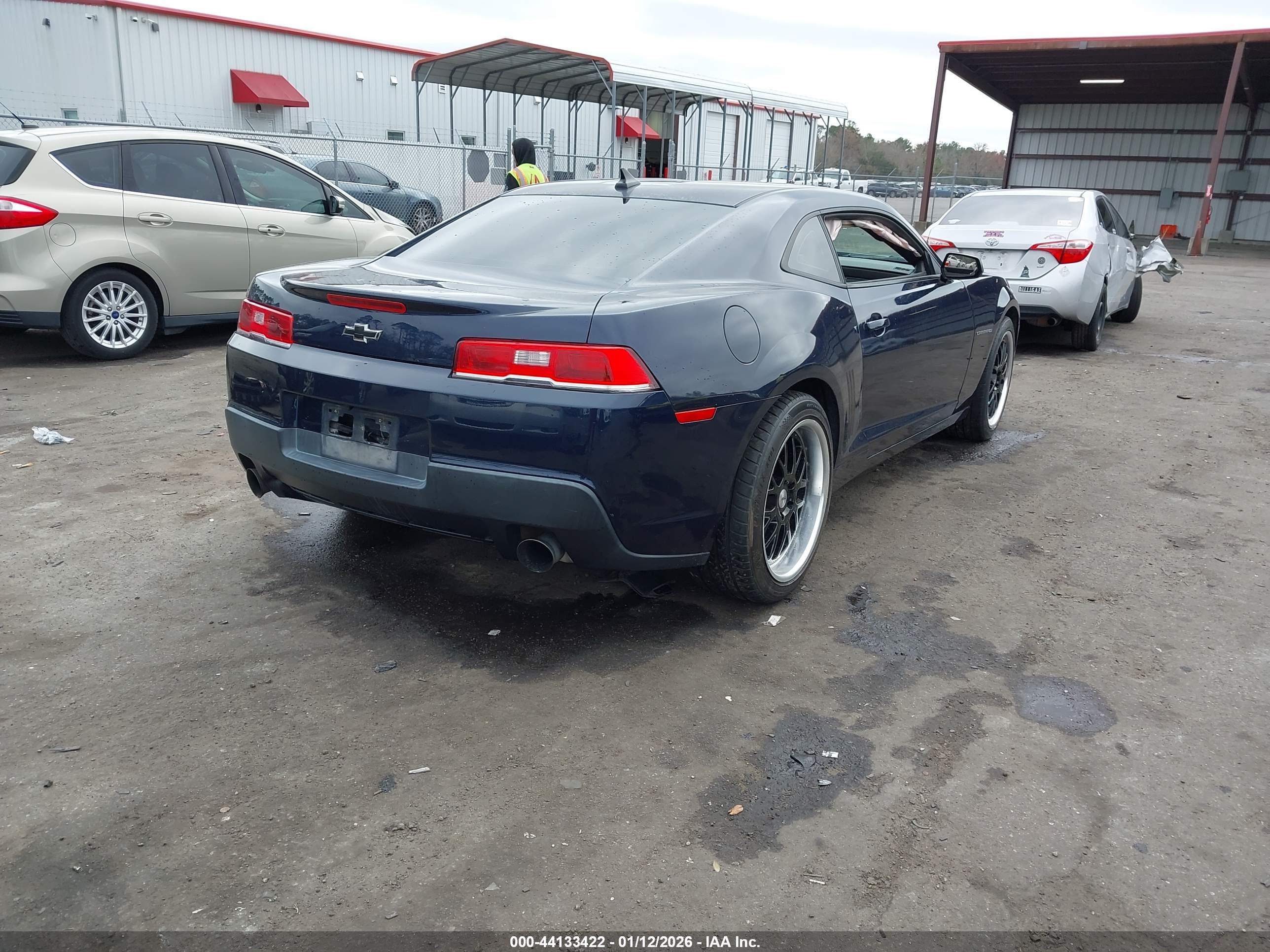 CHEVROLET CAMARO image 4
