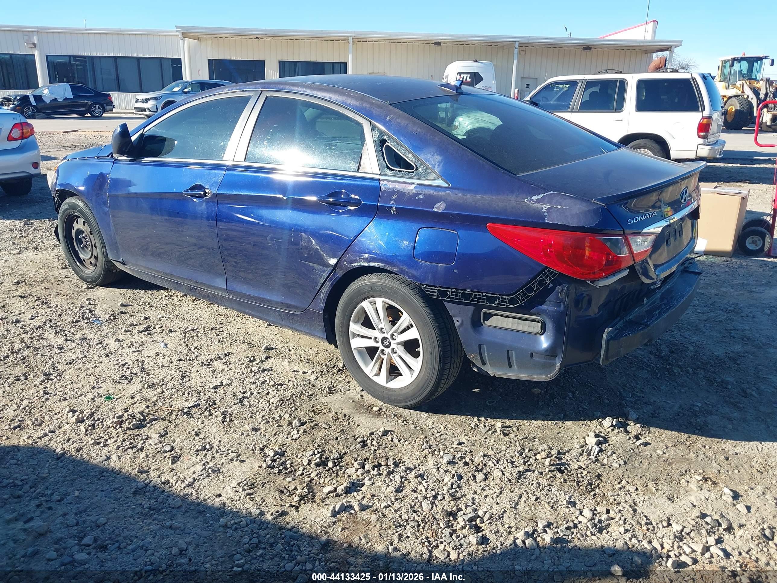 HYUNDAI SONATA image 3
