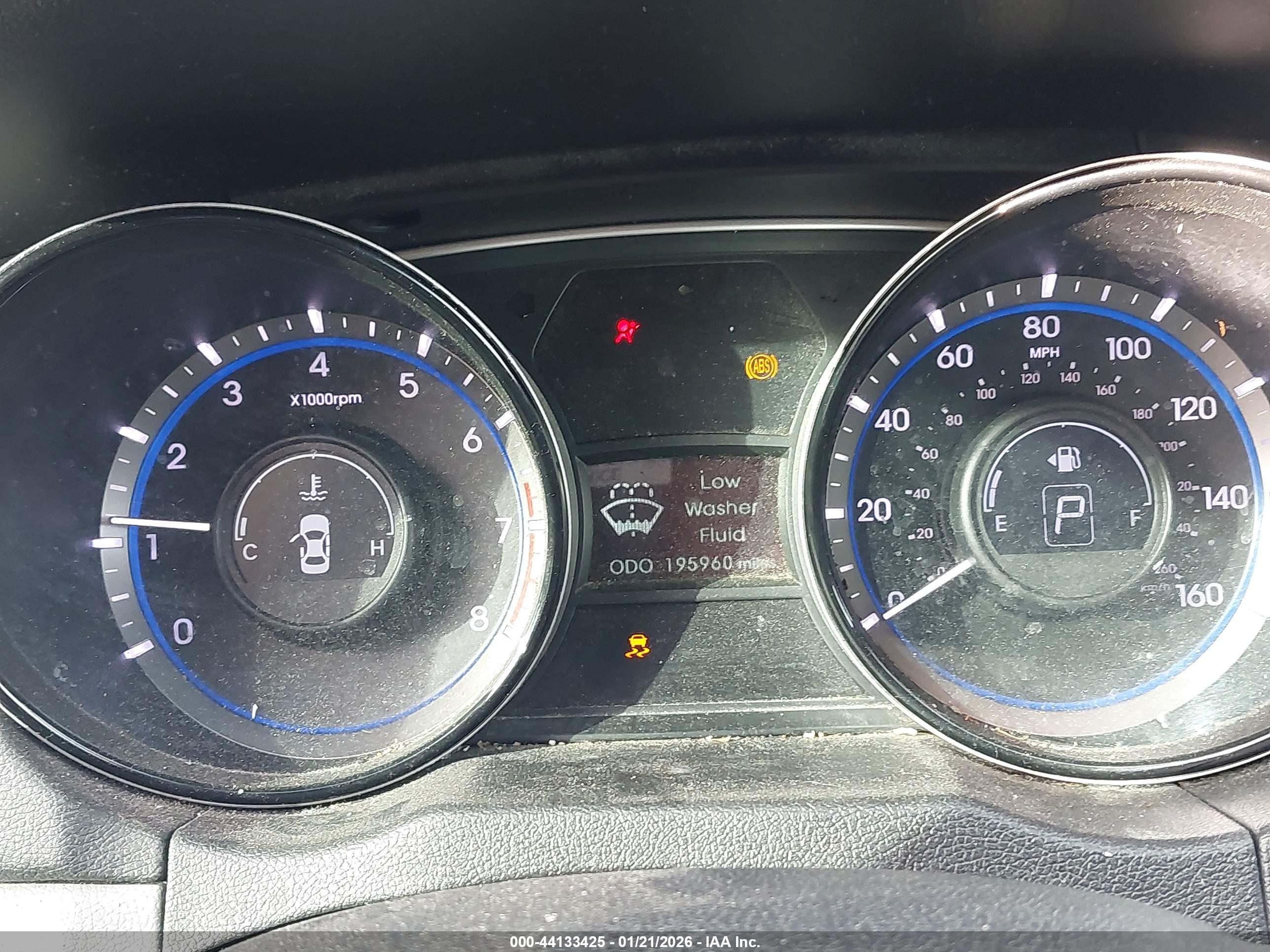 HYUNDAI SONATA image 7