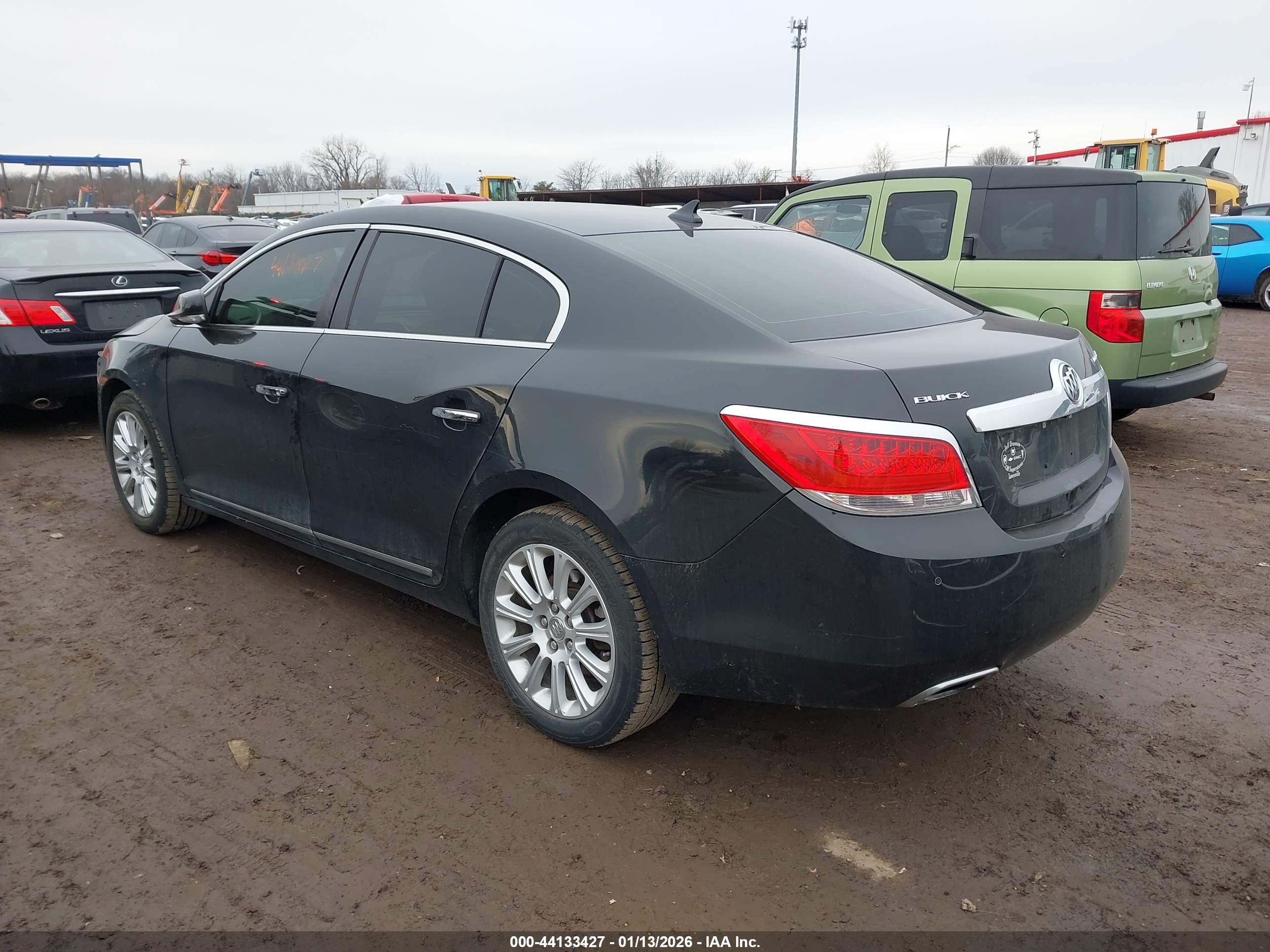 BUICK LACROSSE image 3