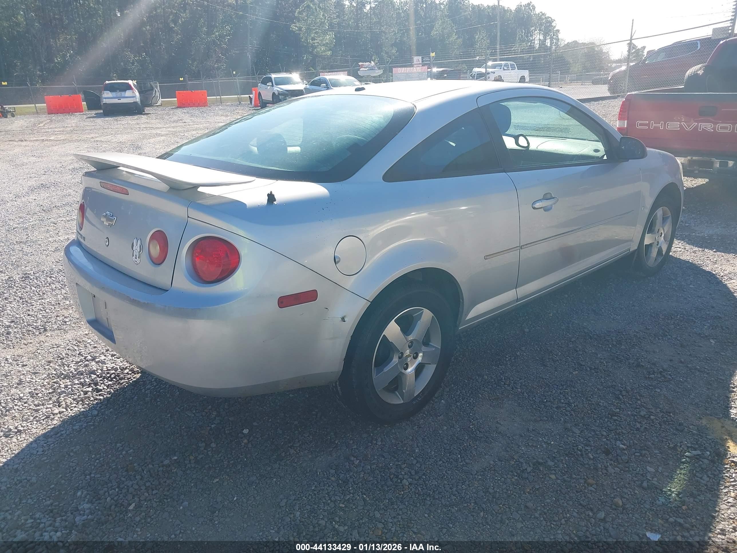 CHEVROLET COBALT image 4