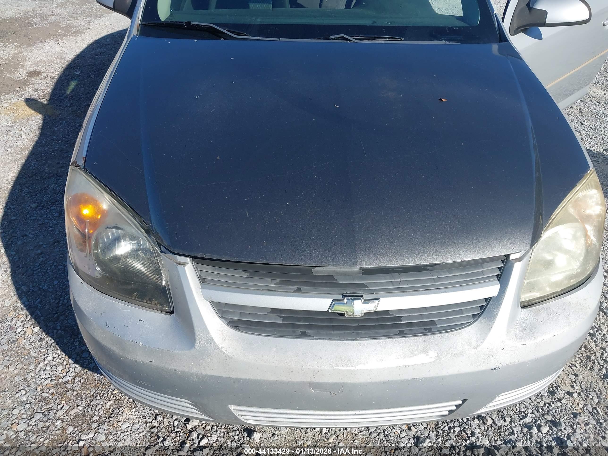 CHEVROLET COBALT image 6