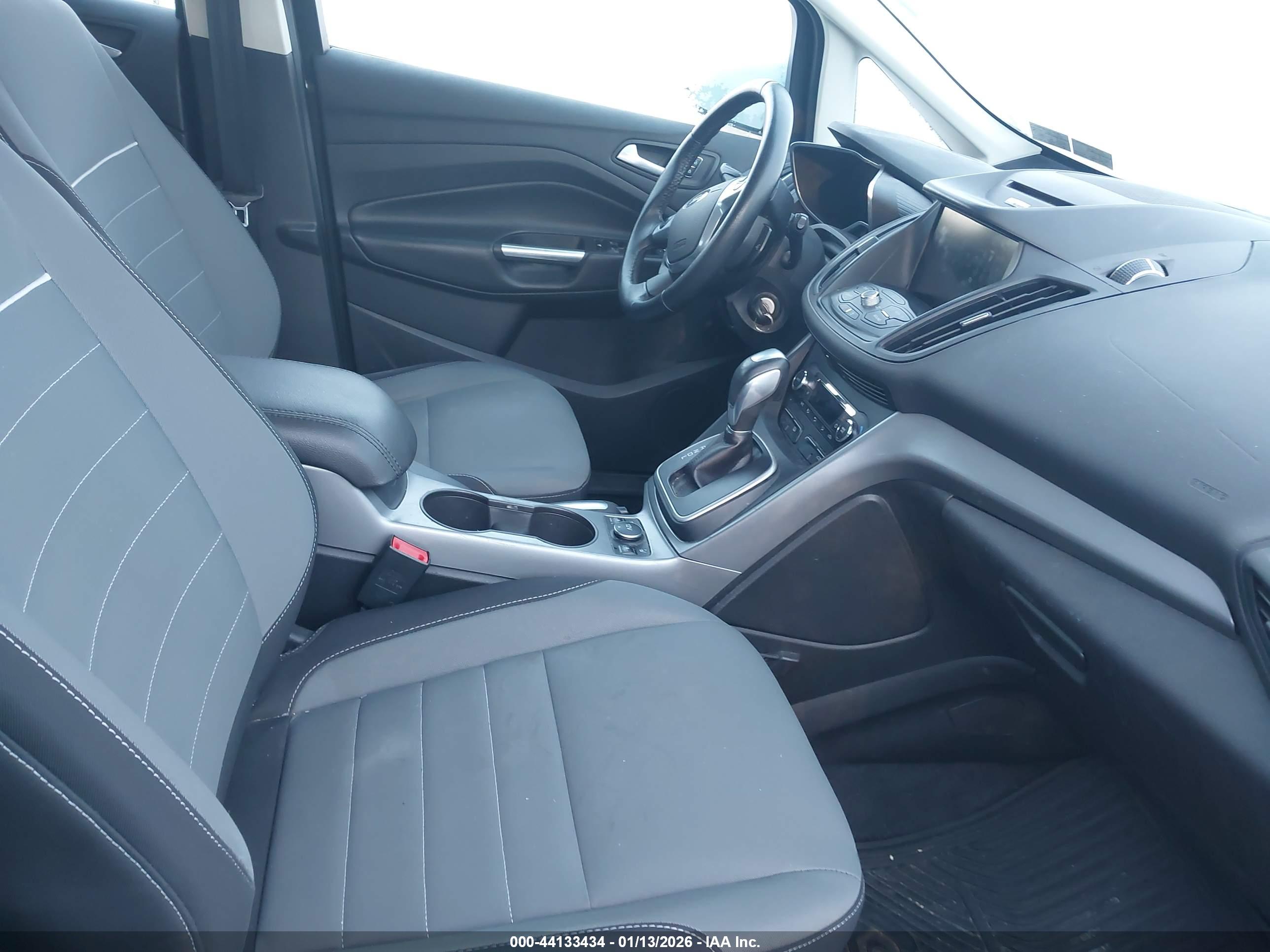FORD C-MAX image 5