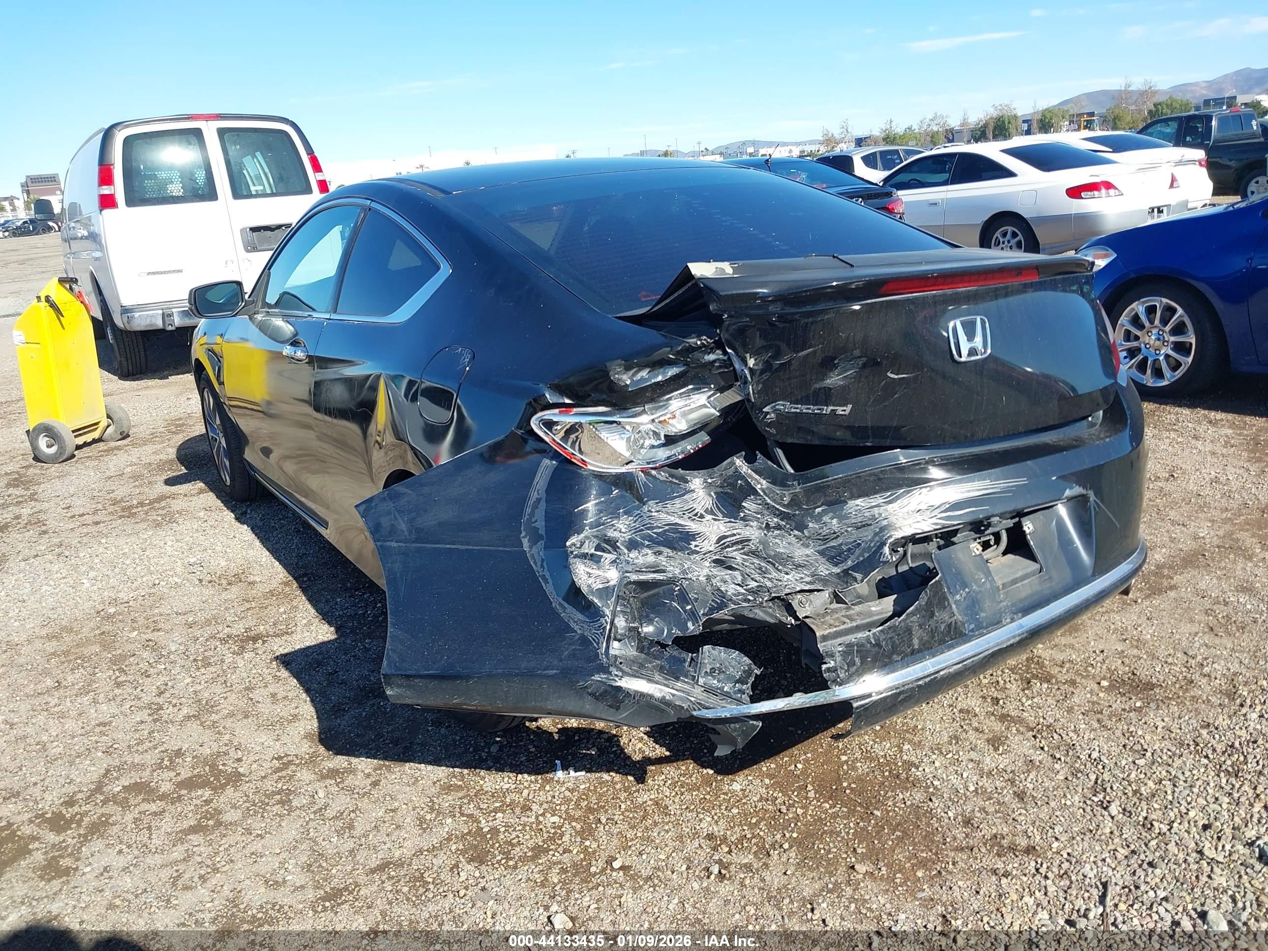 HONDA ACCORD image 3