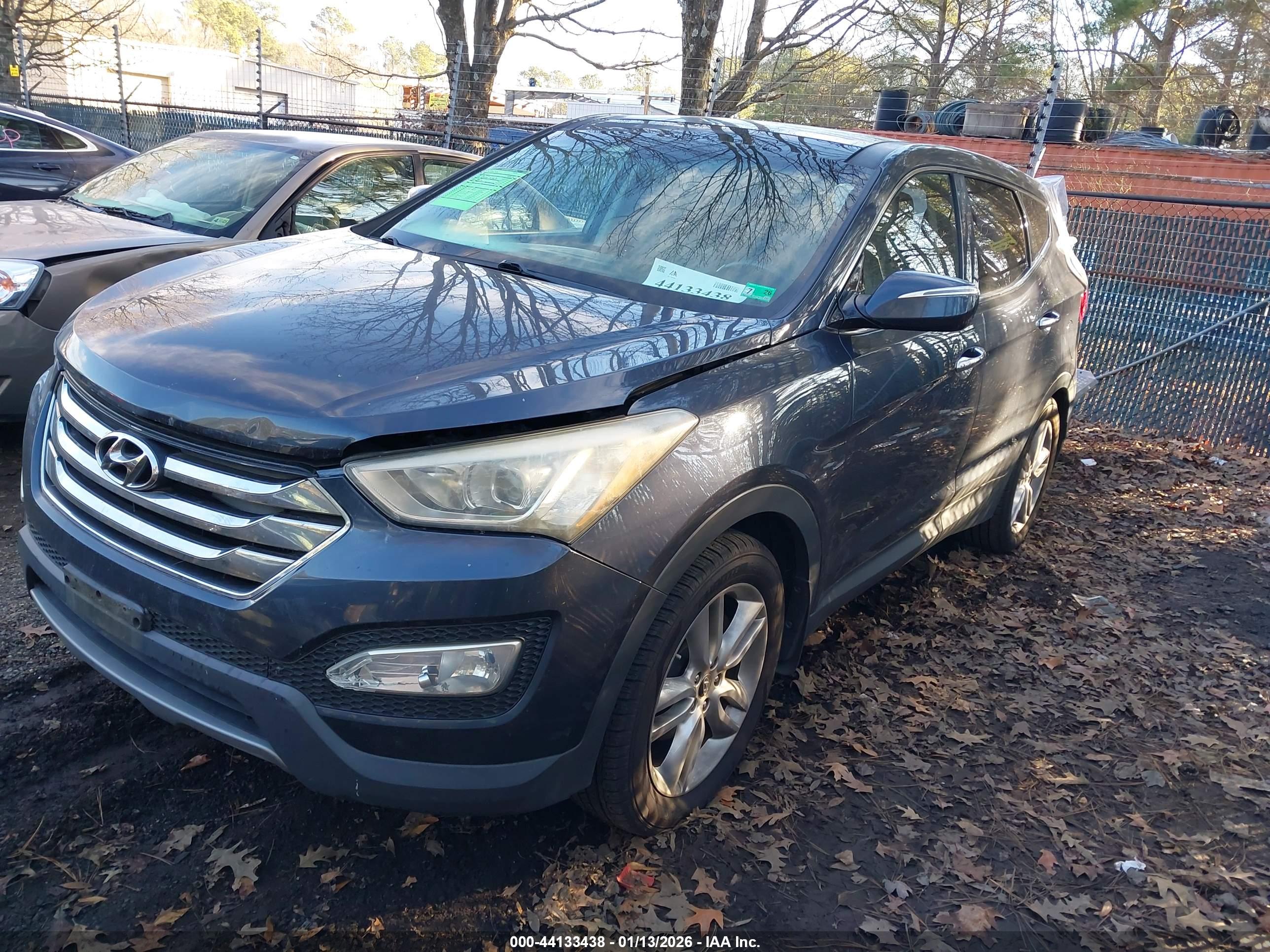 HYUNDAI SANTA image 2