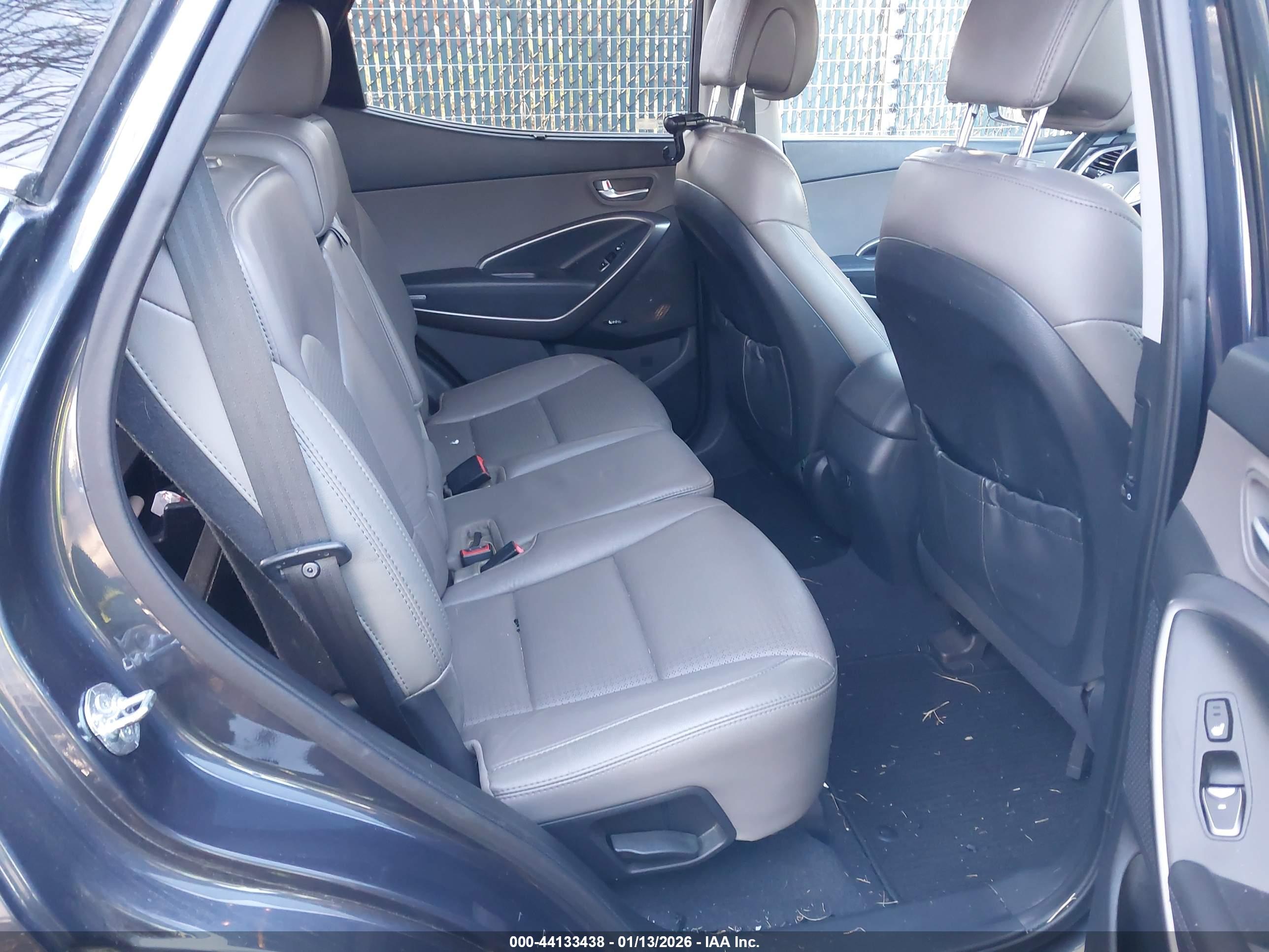 HYUNDAI SANTA image 8