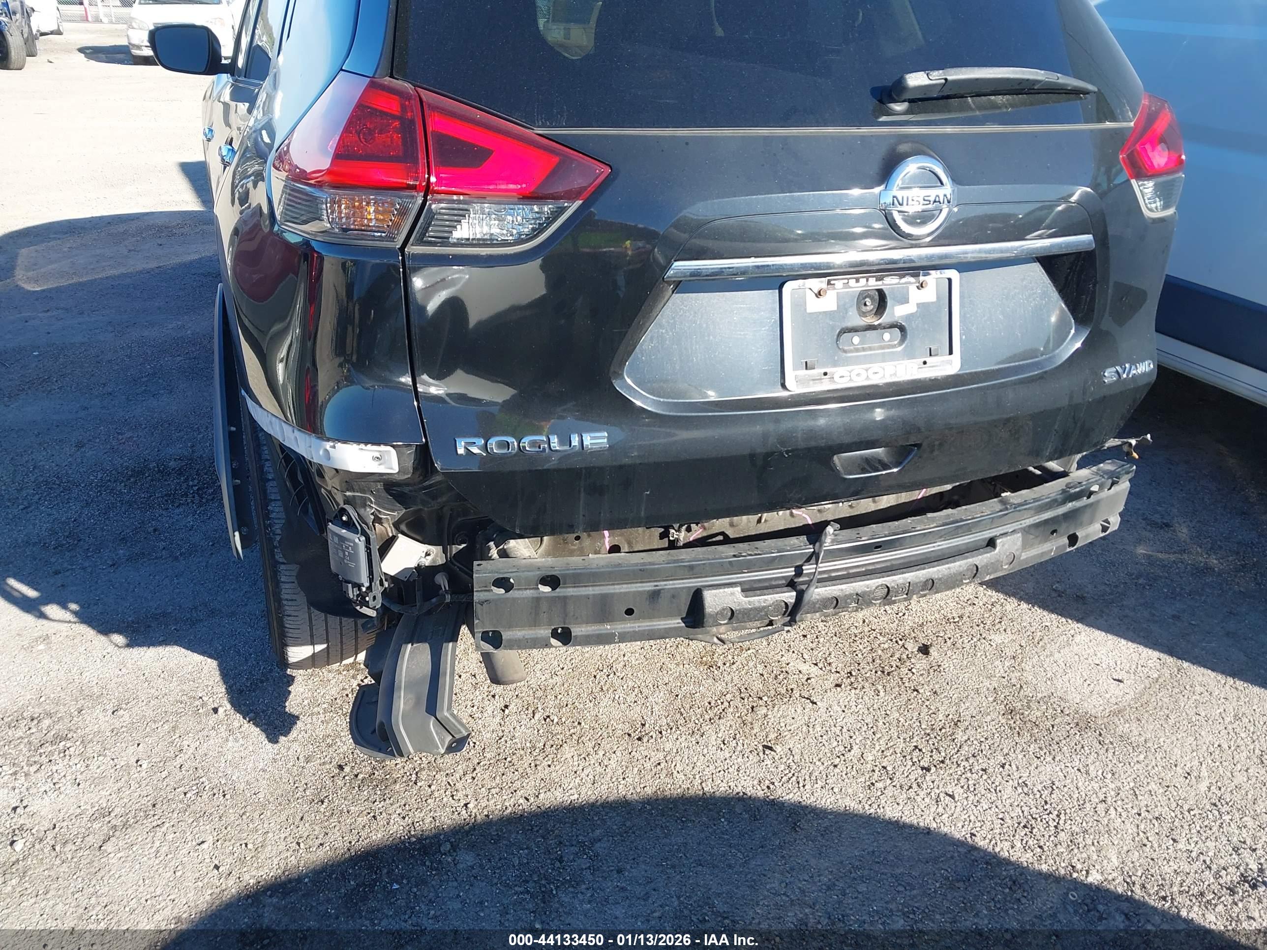 NISSAN ROGUE image 6