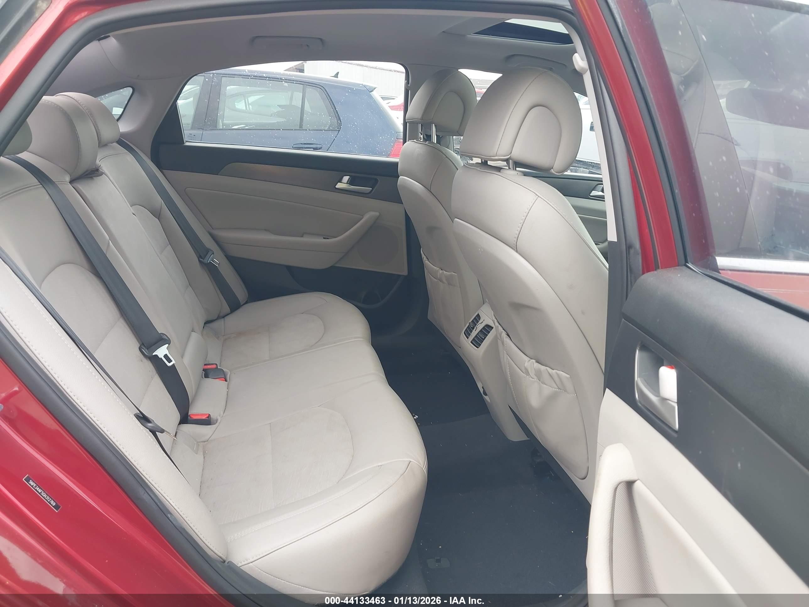 HYUNDAI SONATA image 8