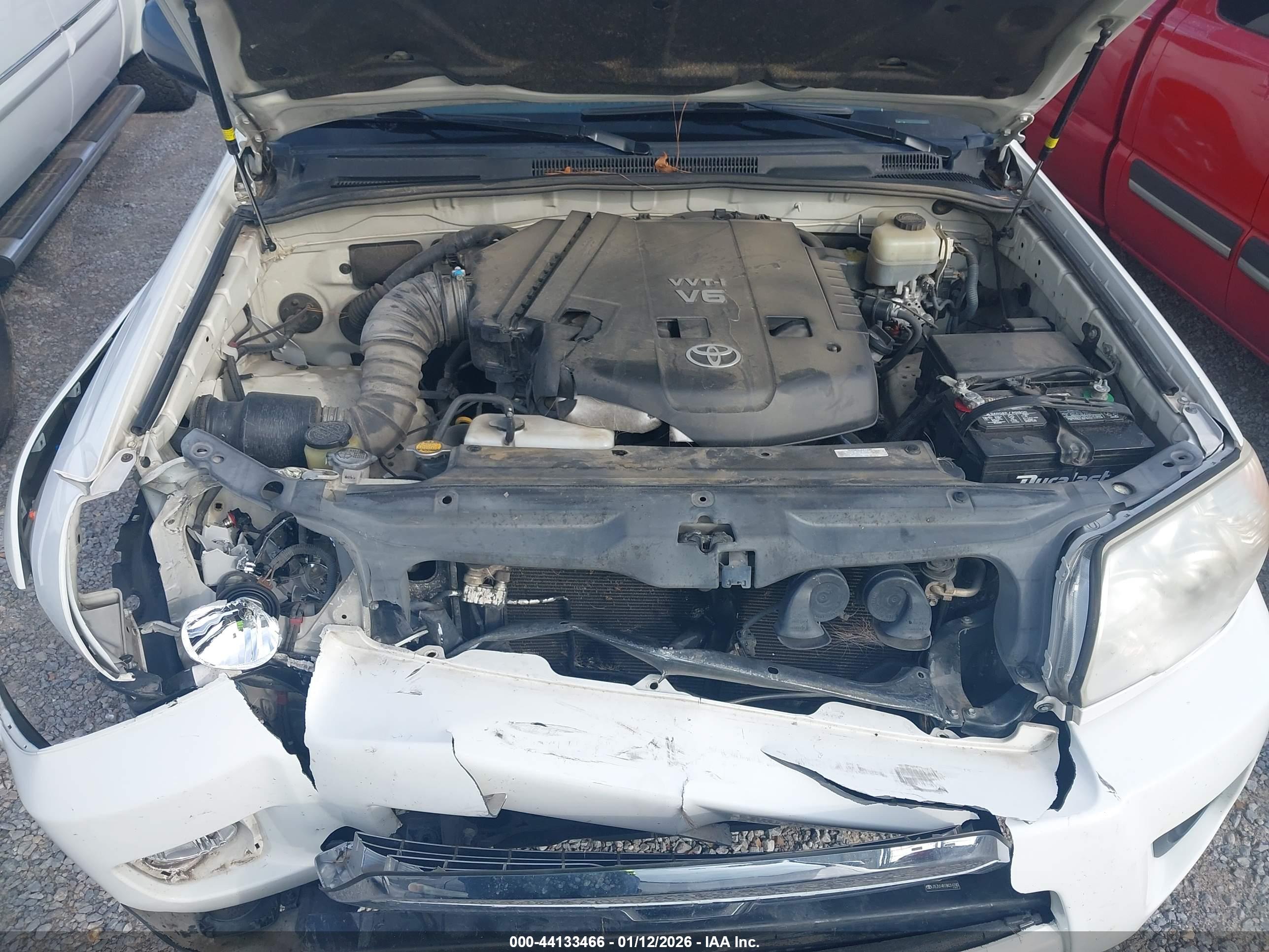 TOYOTA 4RUNNER image 10