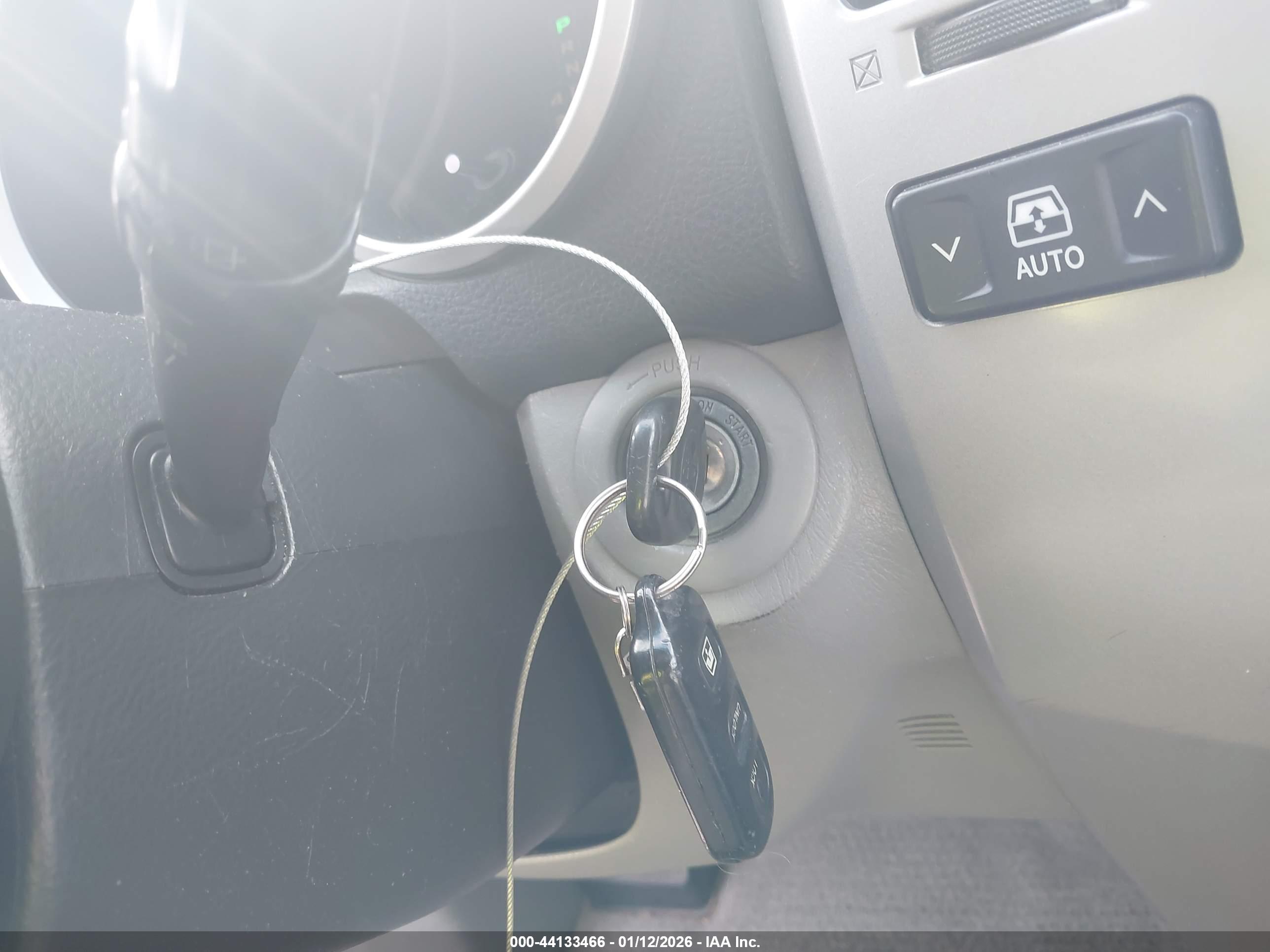 TOYOTA 4RUNNER image 11