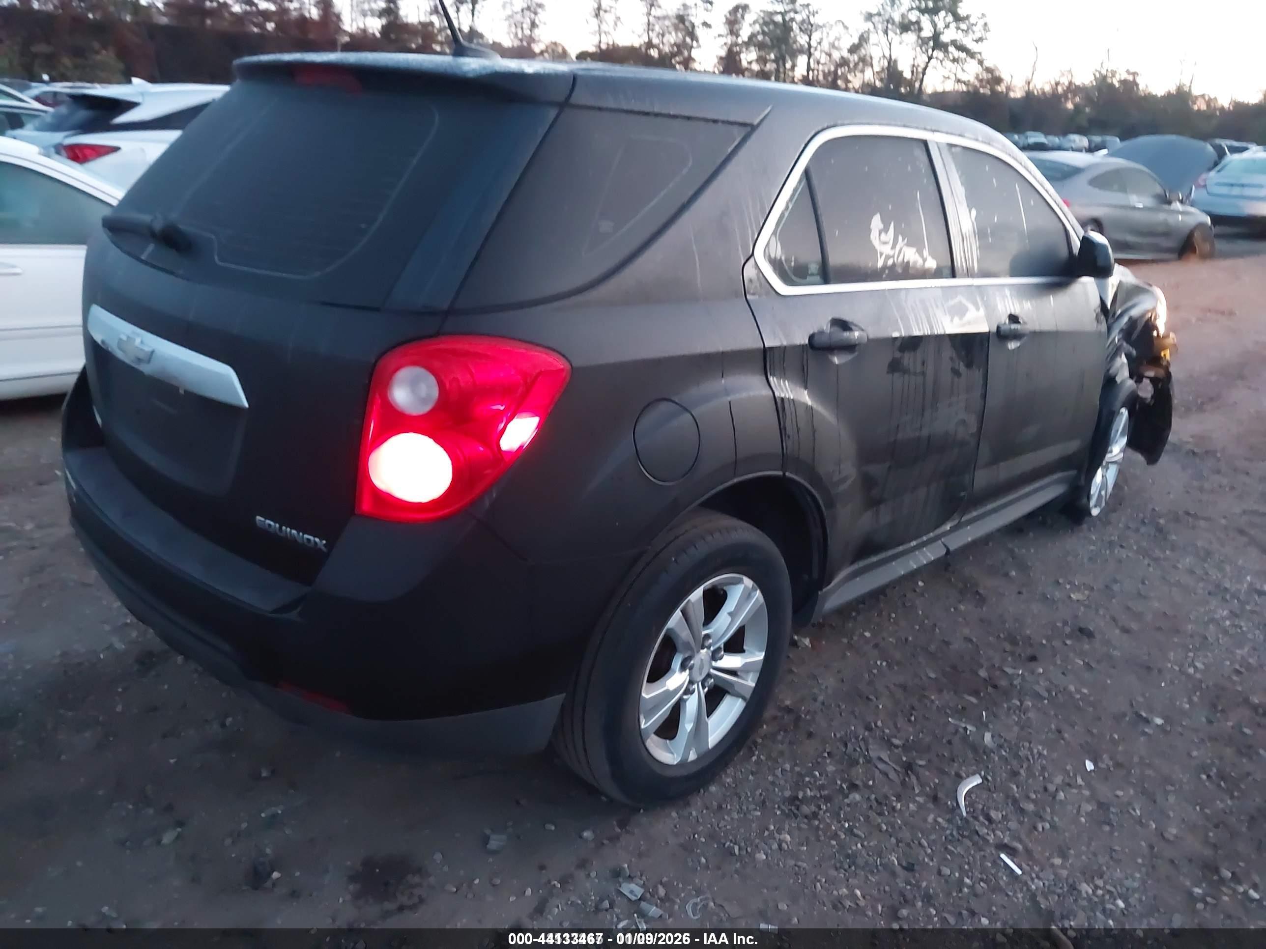 CHEVROLET EQUINOX image 4