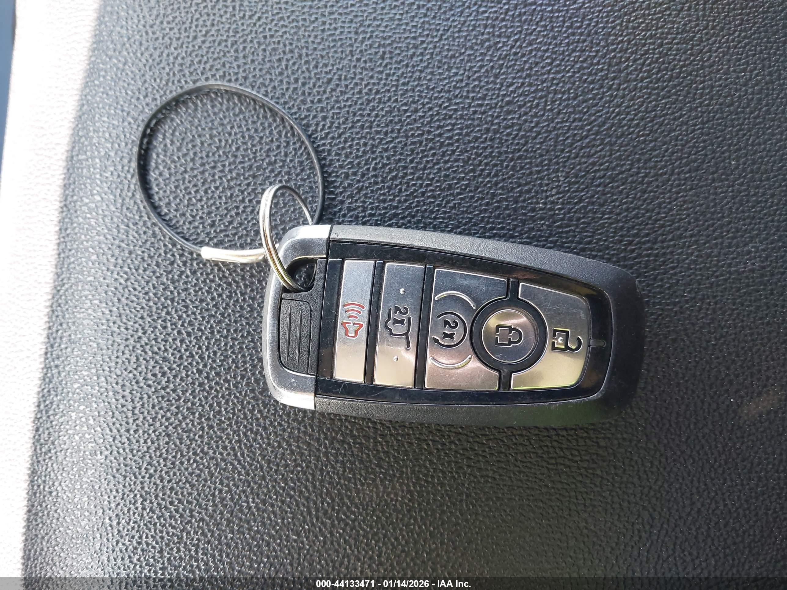 FORD EXPEDITION image 11