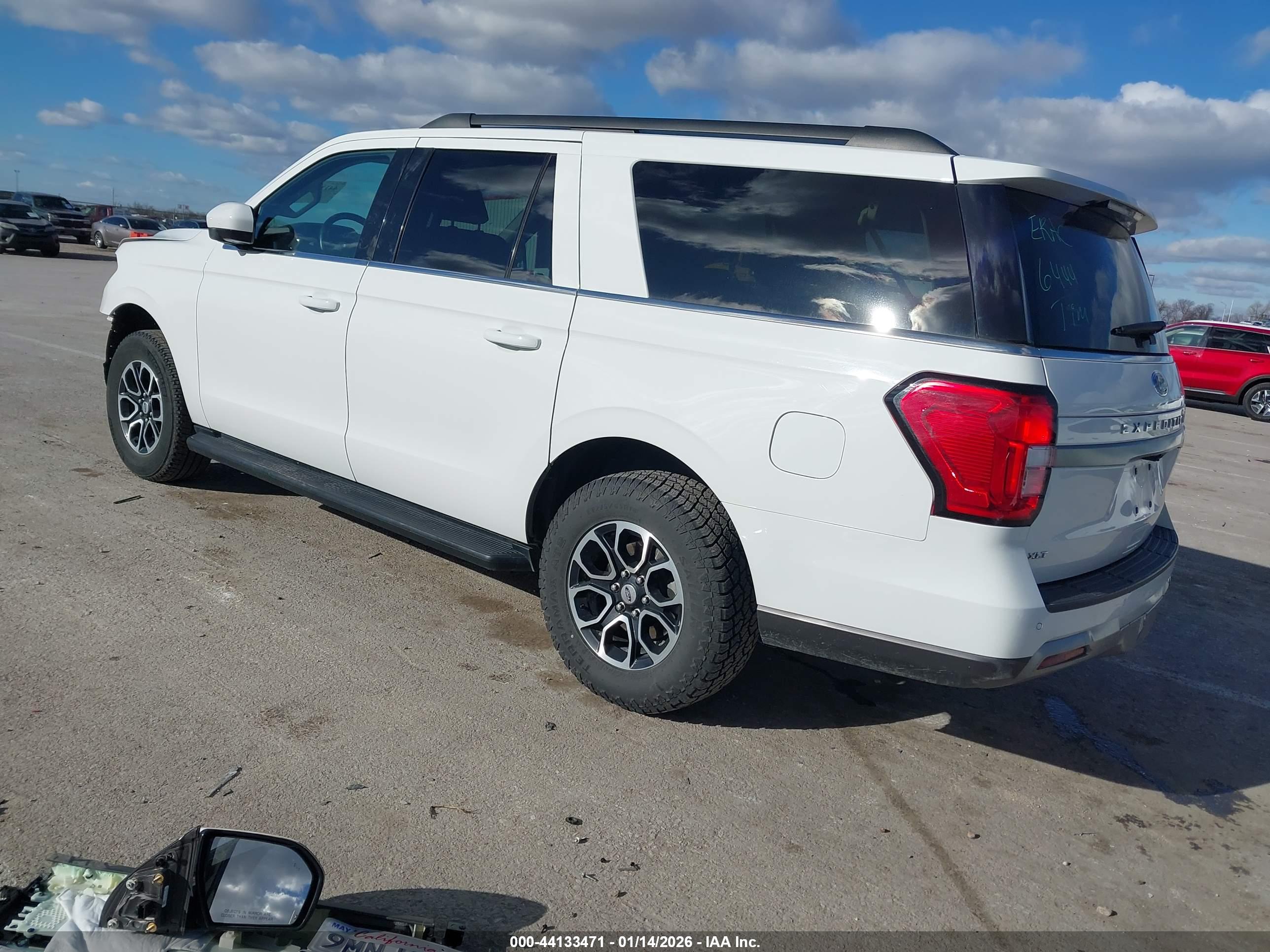 FORD EXPEDITION image 3