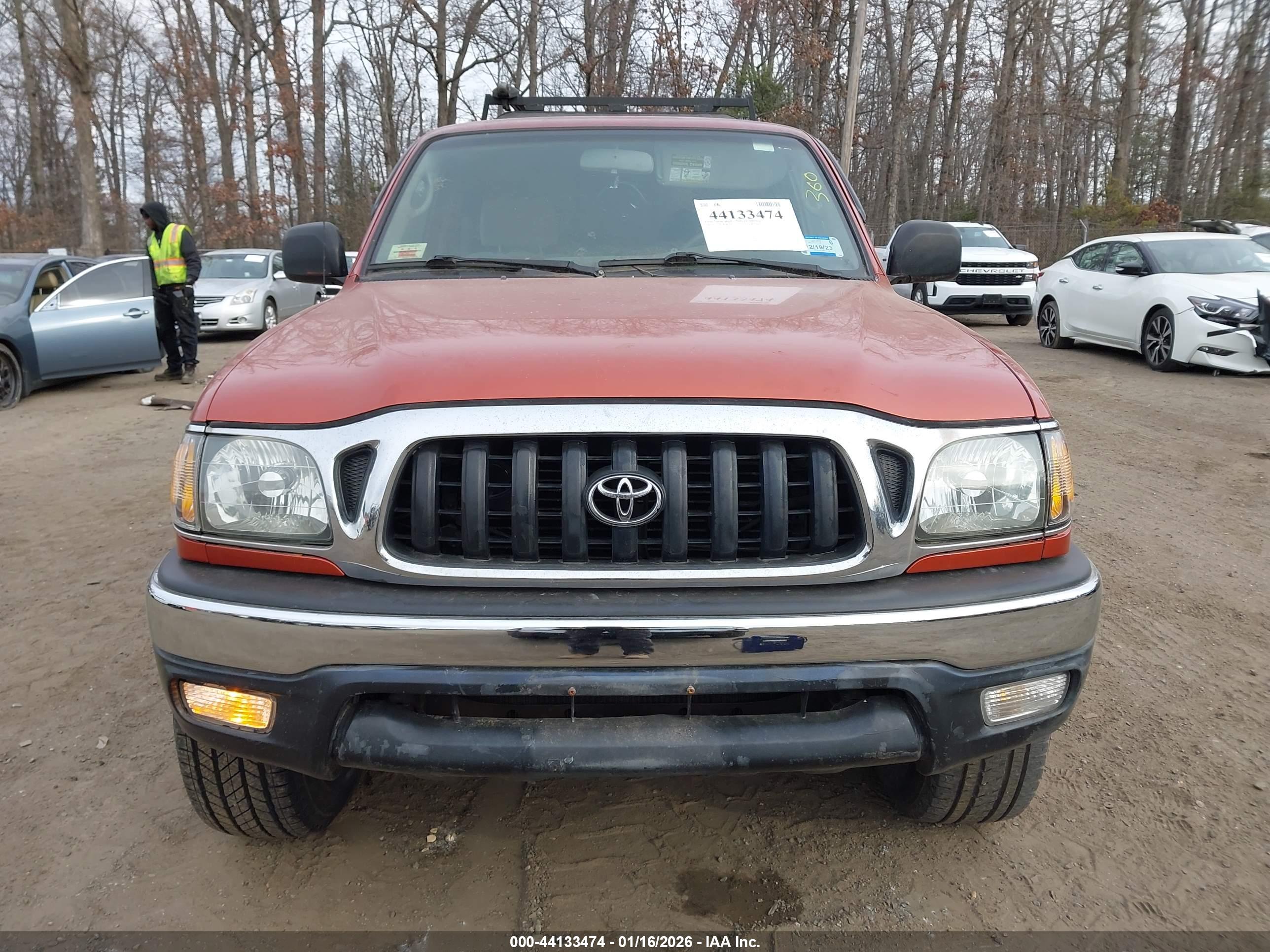 TOYOTA TACOMA image 6