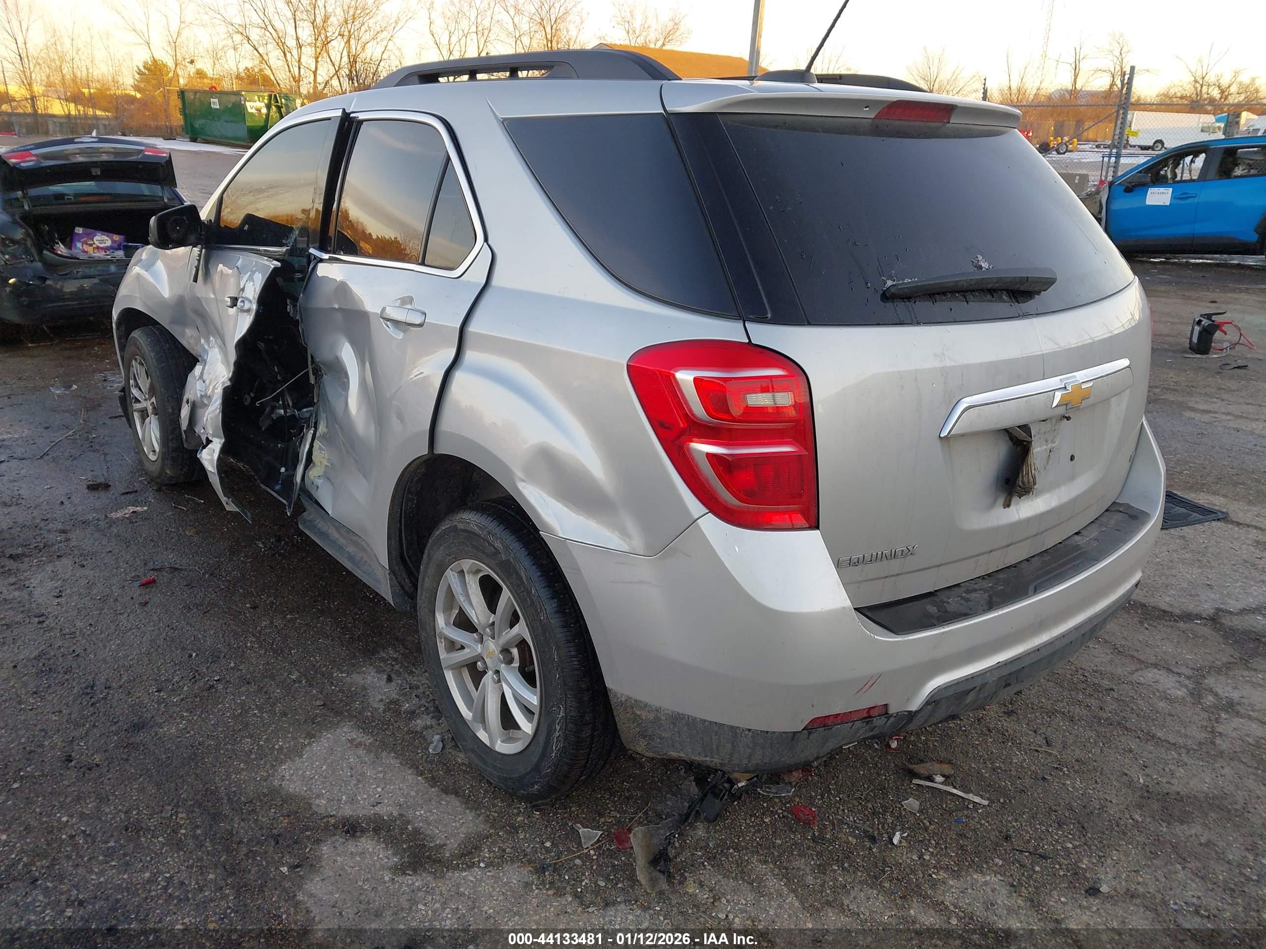 CHEVROLET EQUINOX image 3