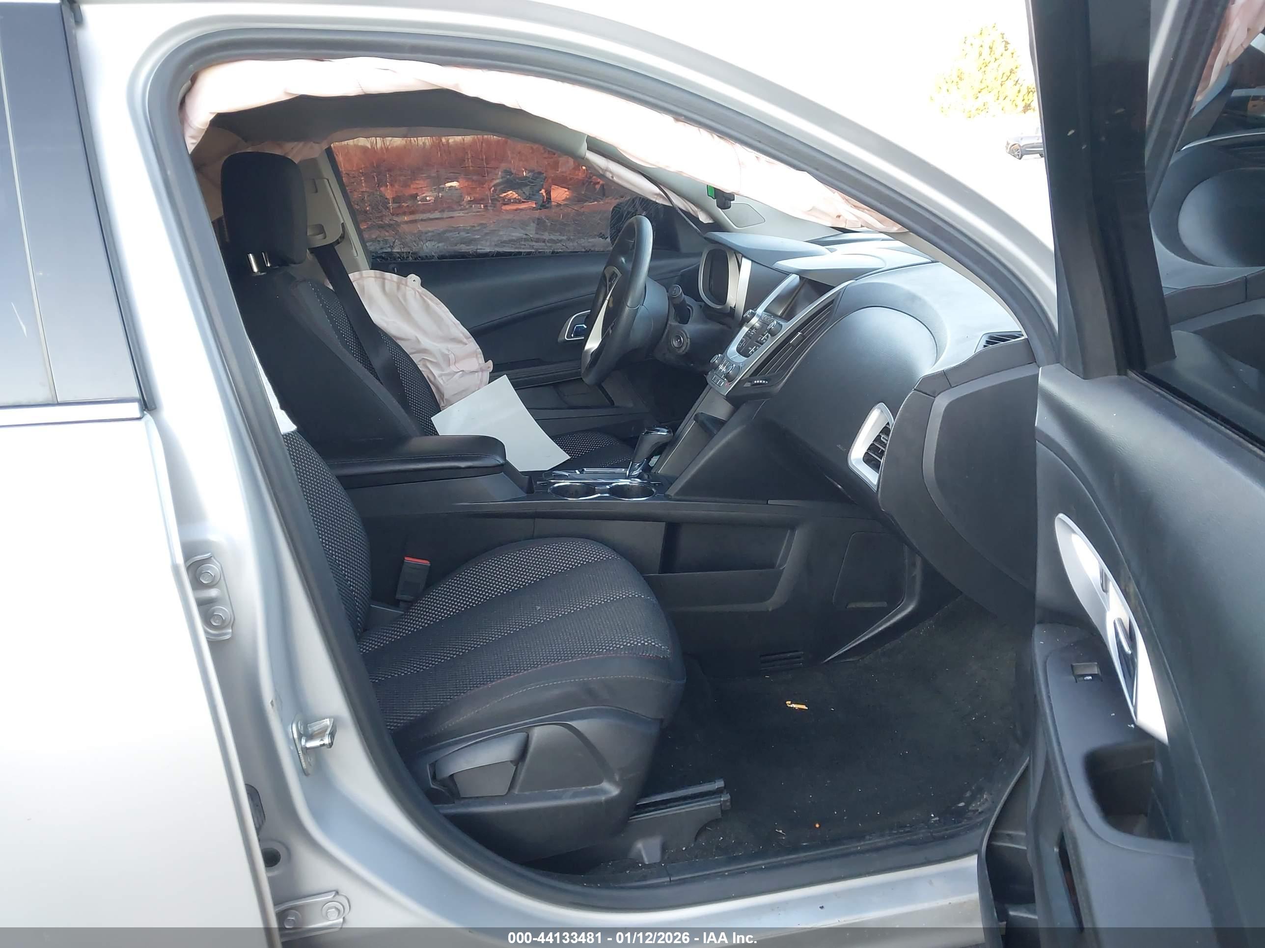CHEVROLET EQUINOX image 5