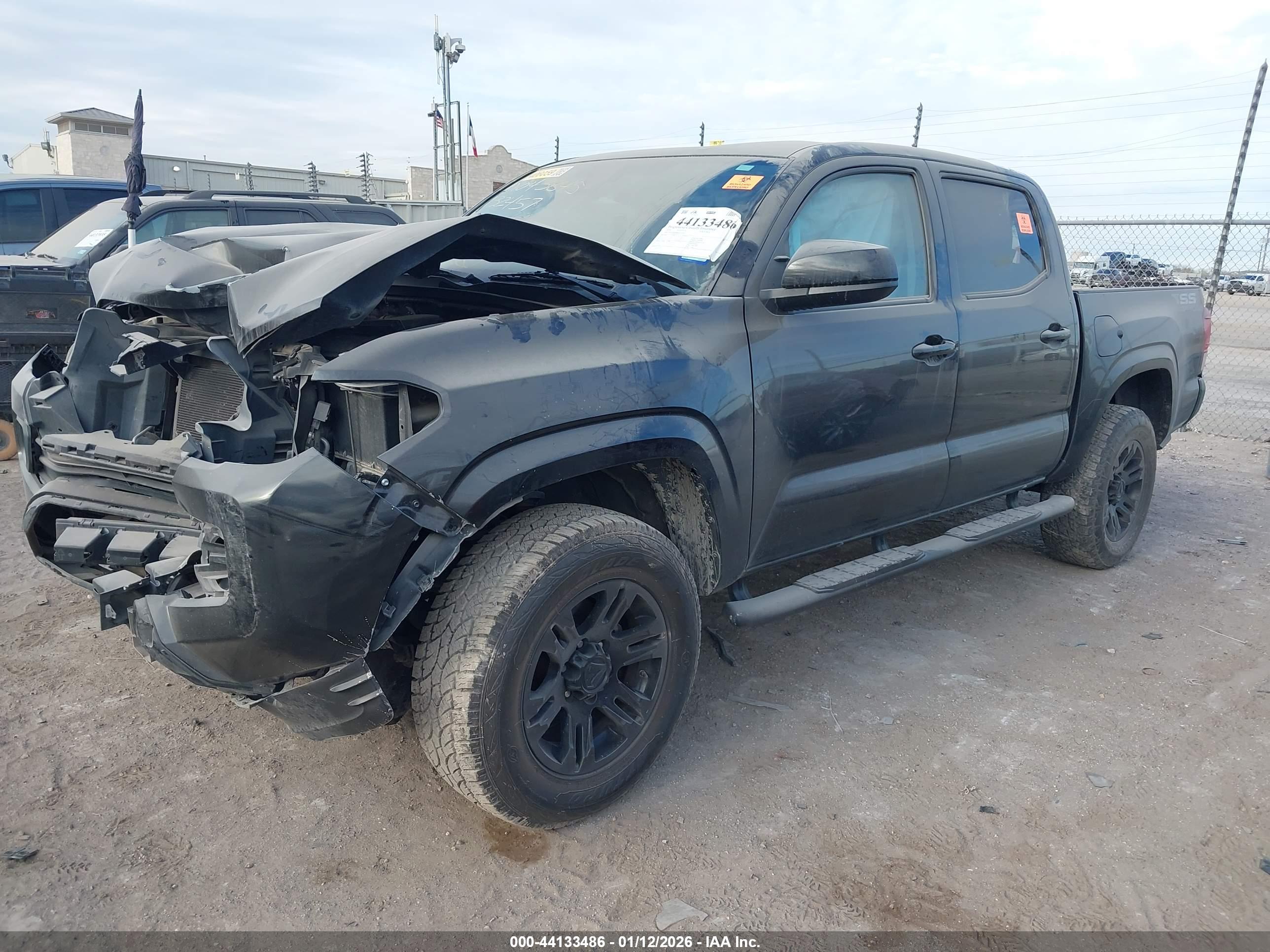 TOYOTA TACOMA image 2