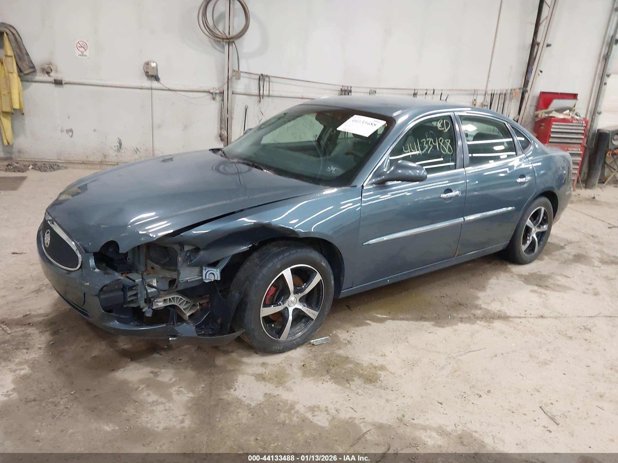 BUICK LACROSSE image 2