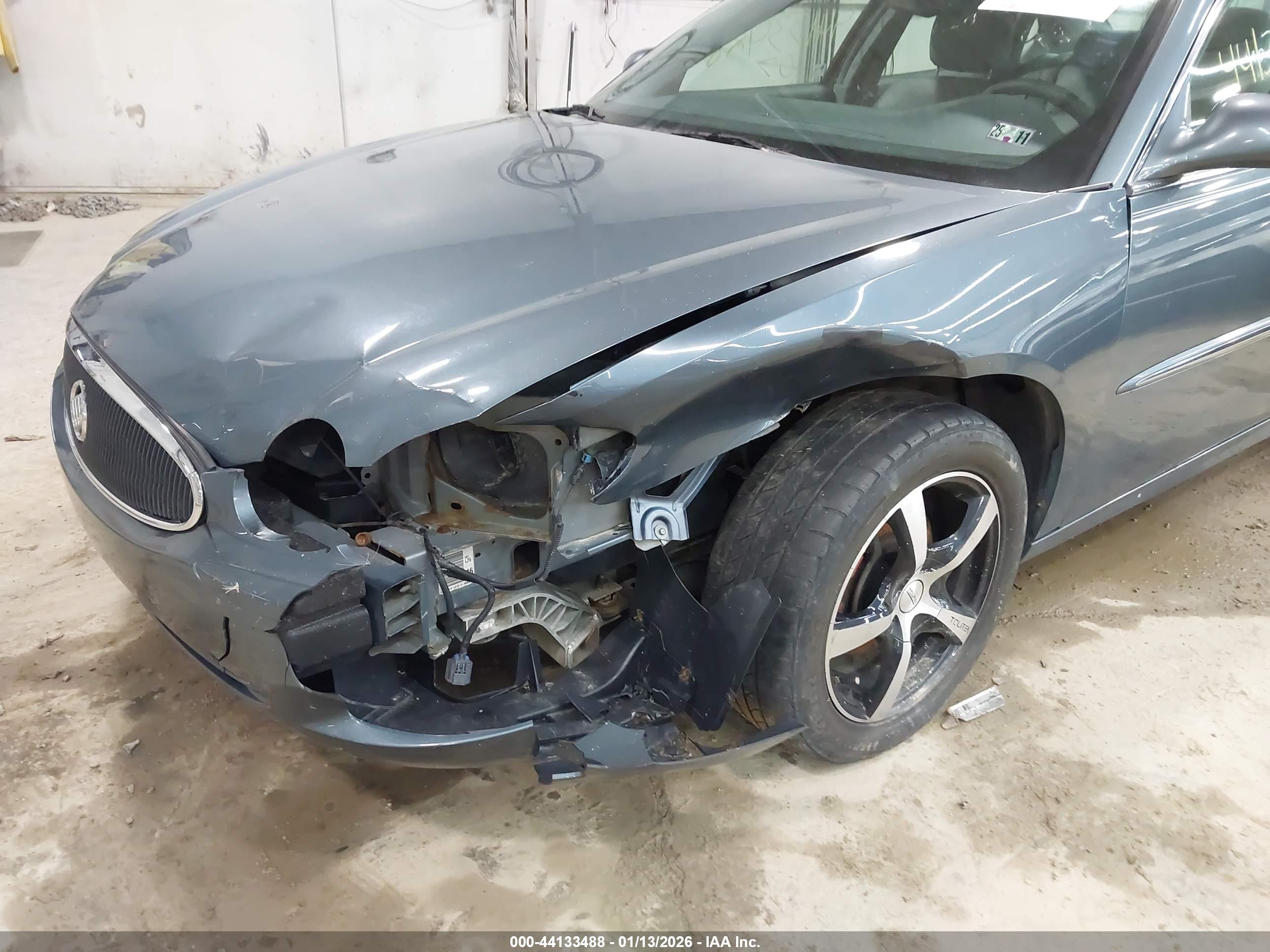 BUICK LACROSSE image 6