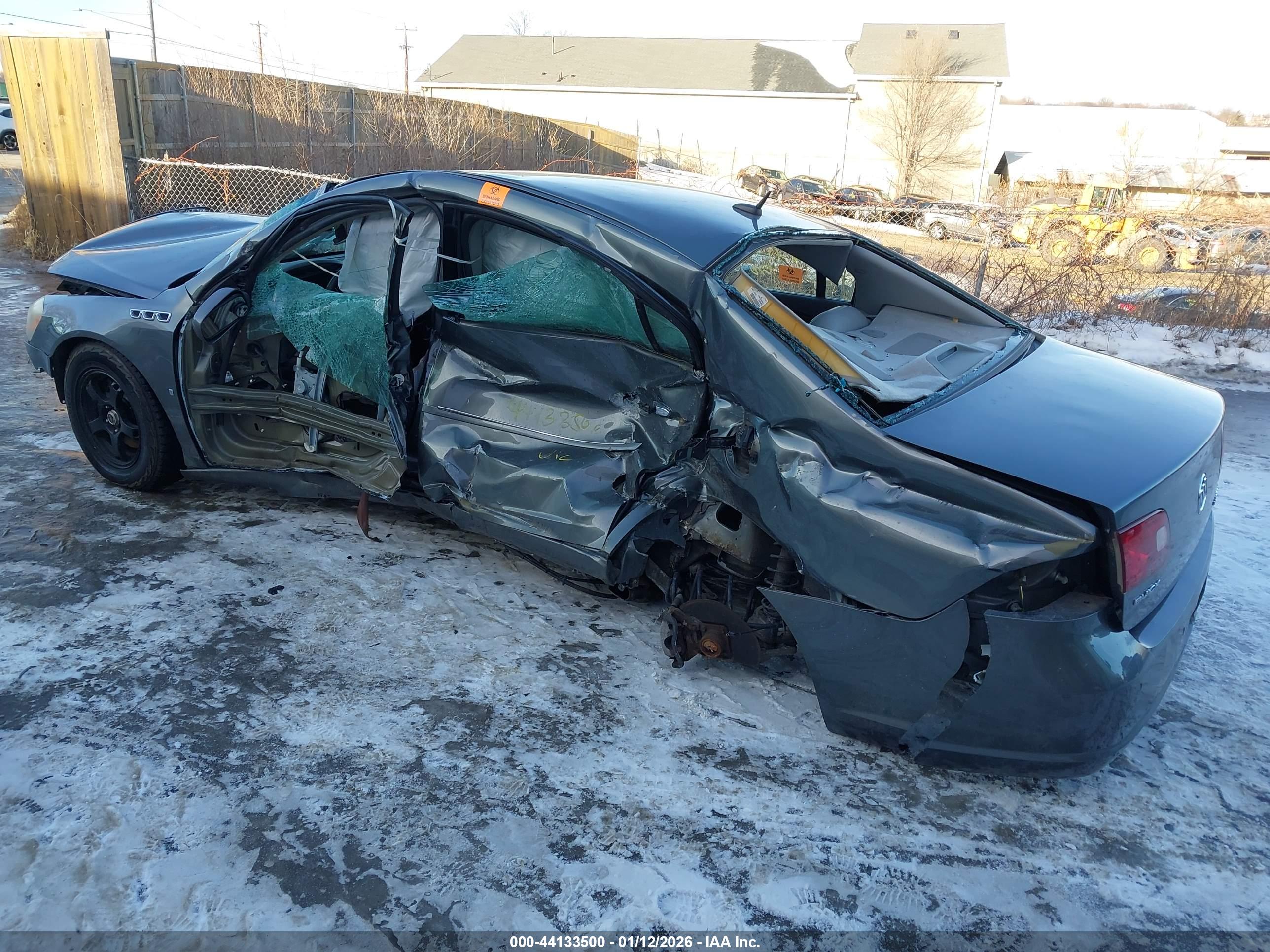 BUICK LUCERNE image 3
