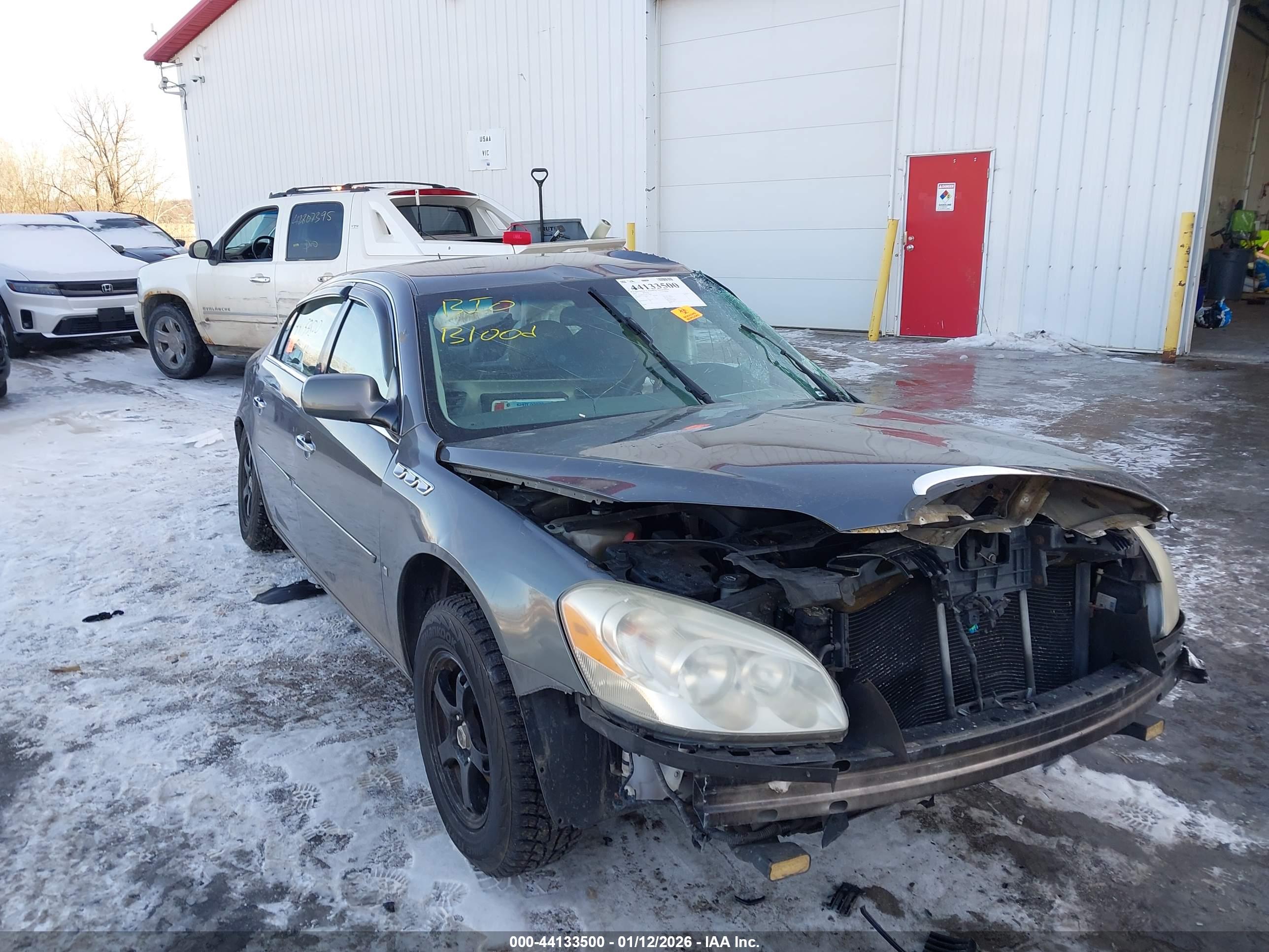BUICK LUCERNE image 6