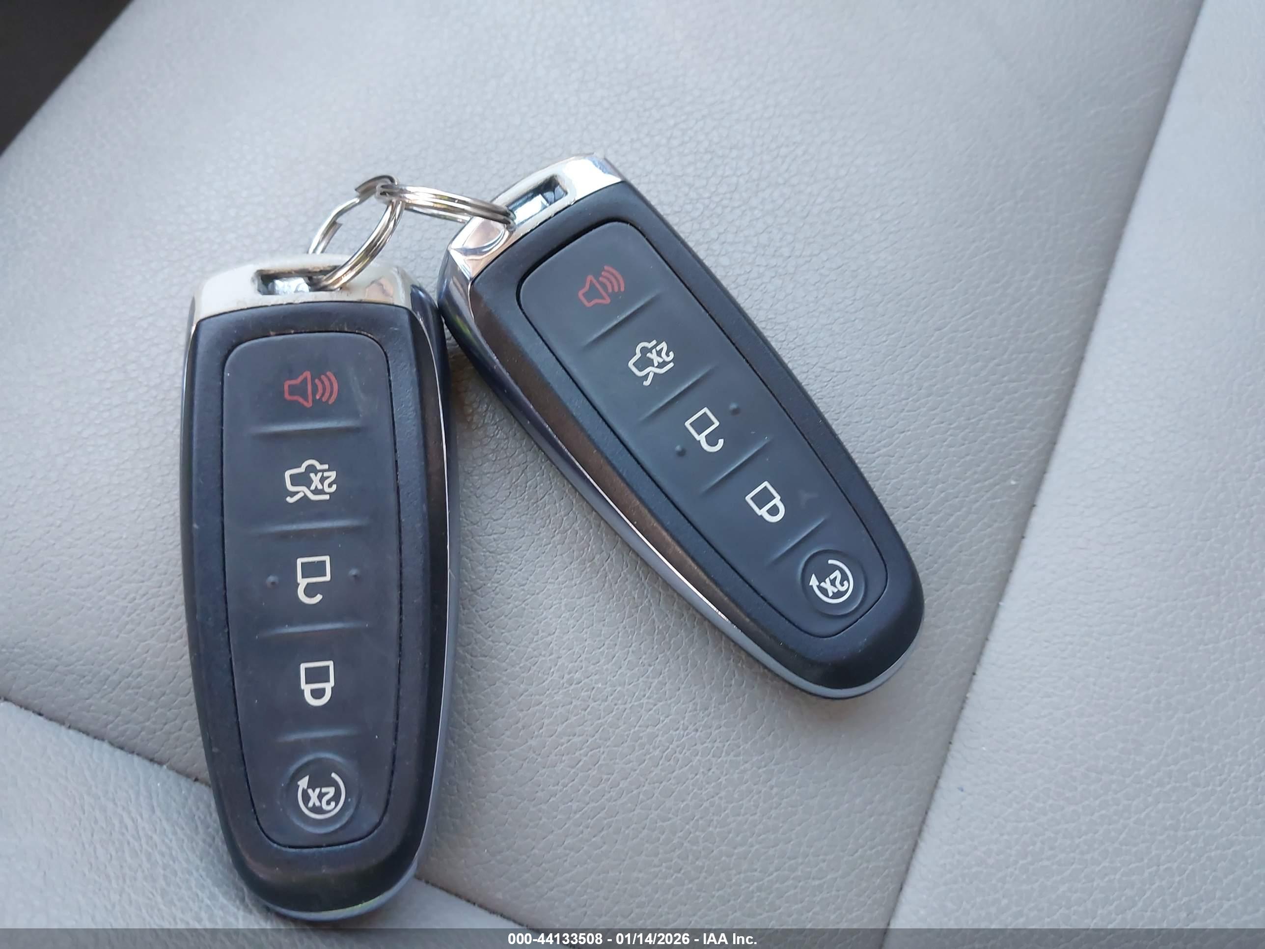 FORD ESCAPE image 11
