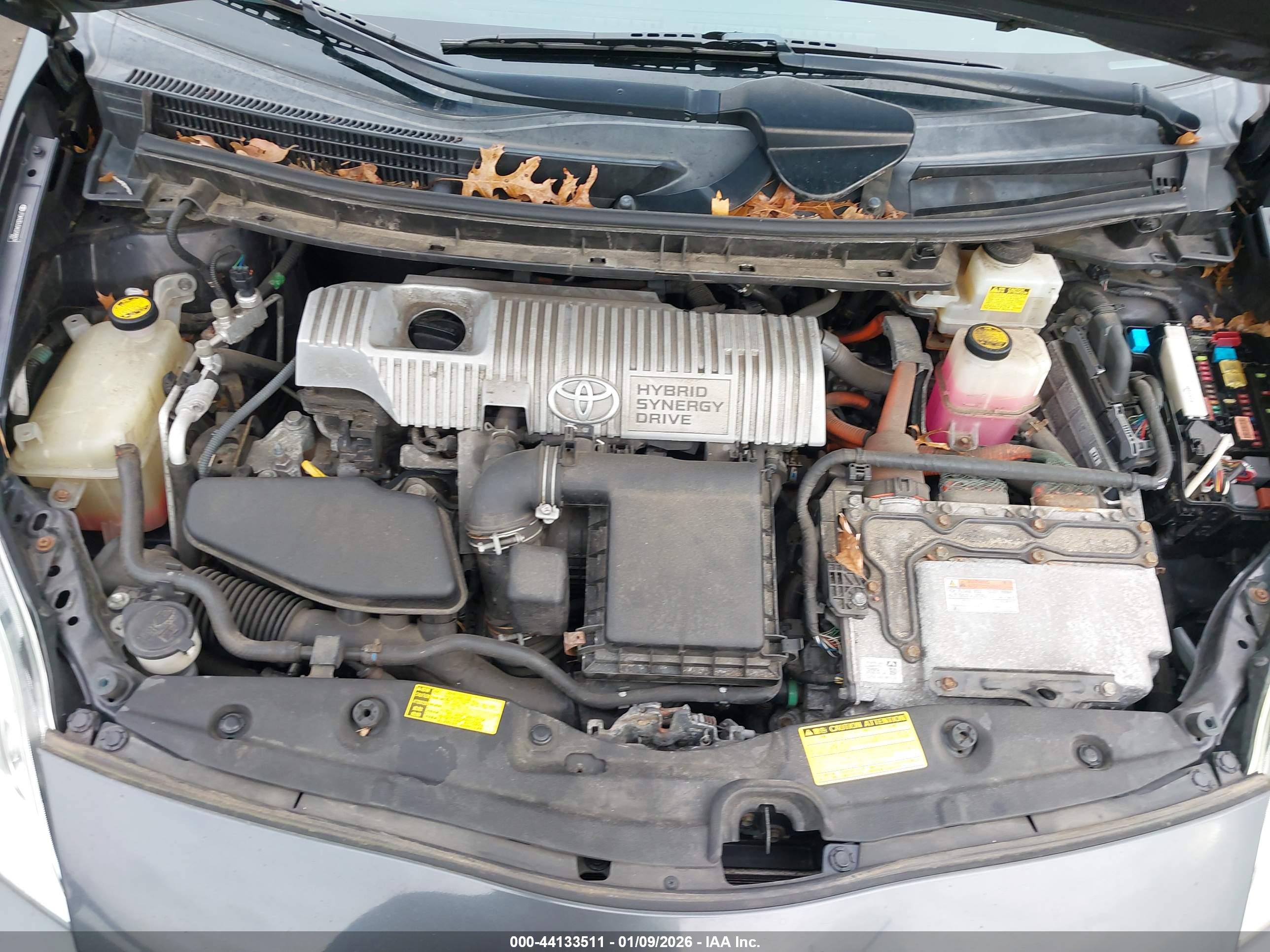 TOYOTA PRIUS image 10