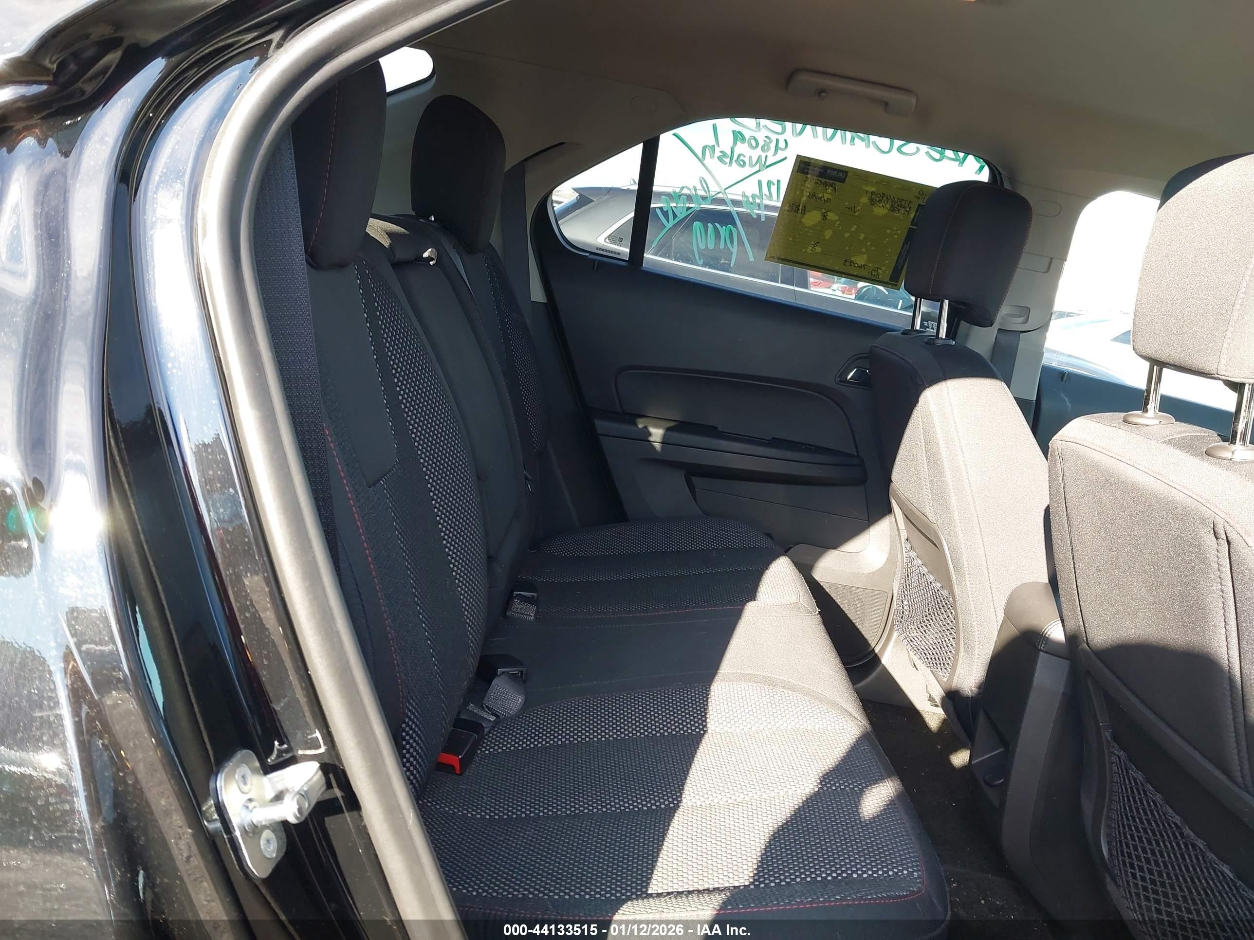 CHEVROLET EQUINOX image 8