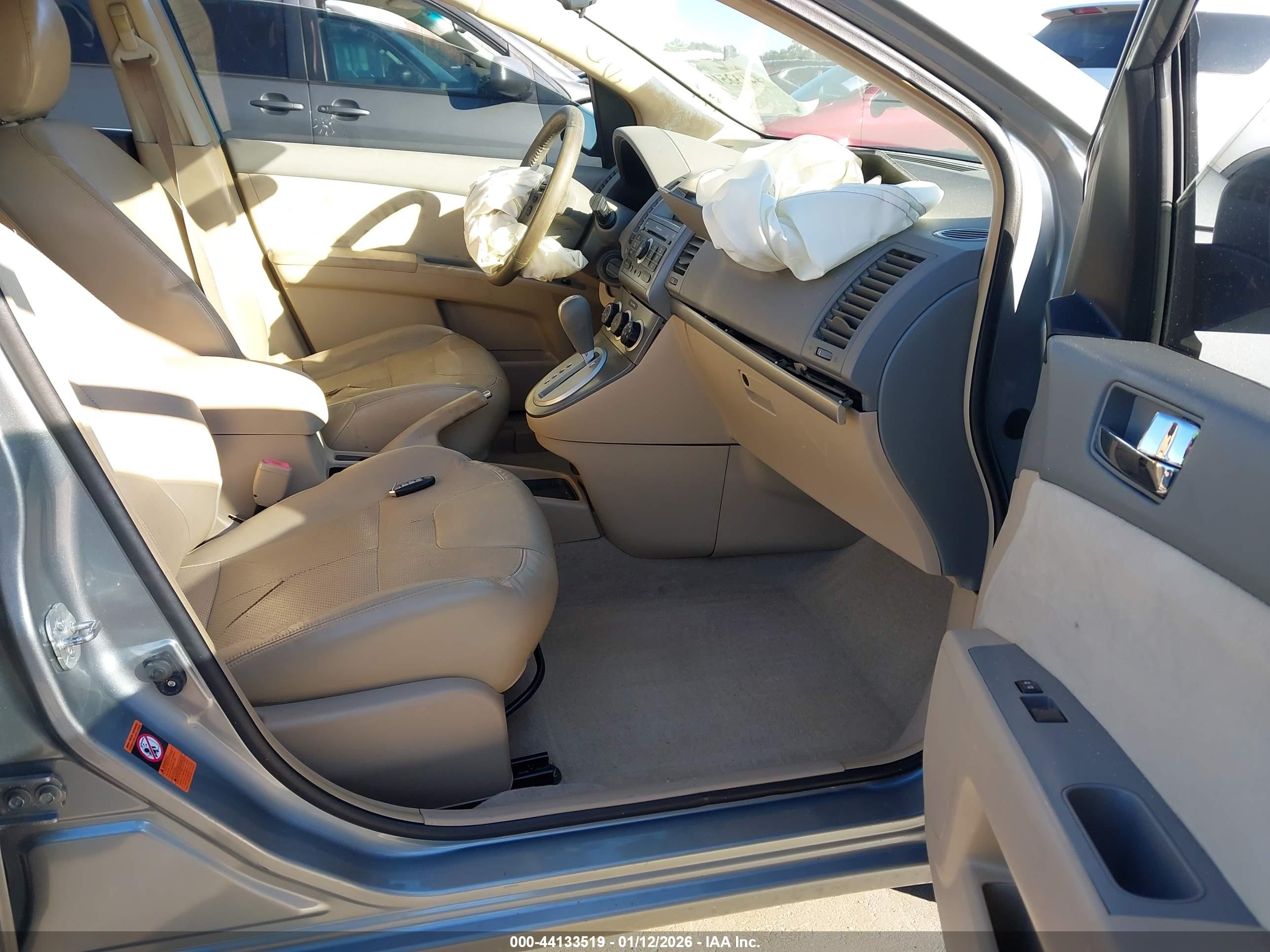 NISSAN SENTRA image 5