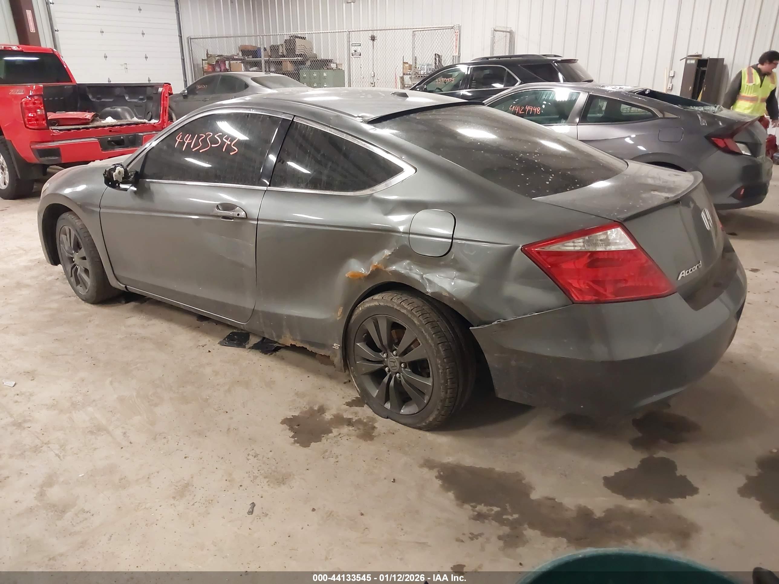 HONDA ACCORD image 3