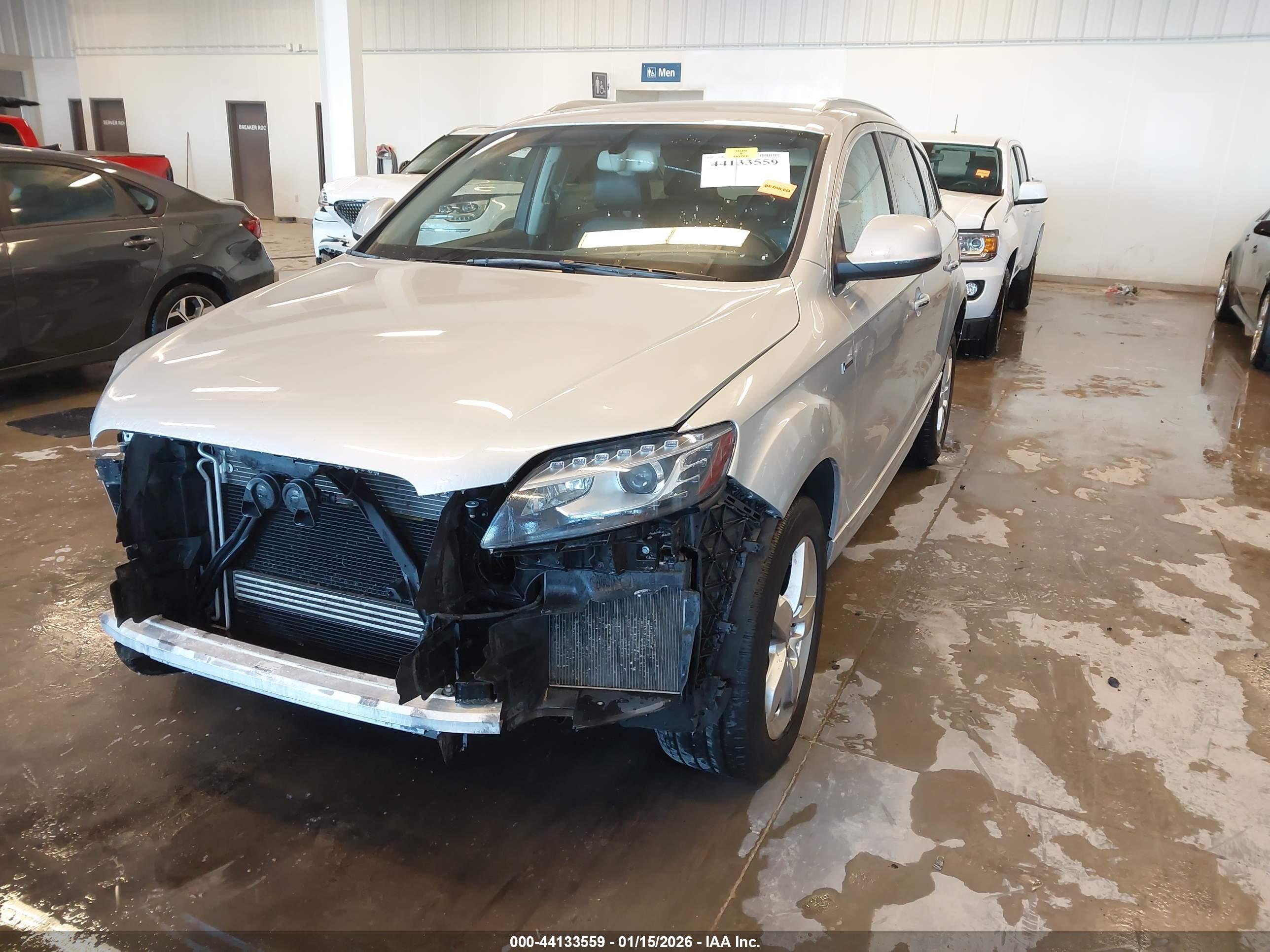 AUDI Q7 image 2