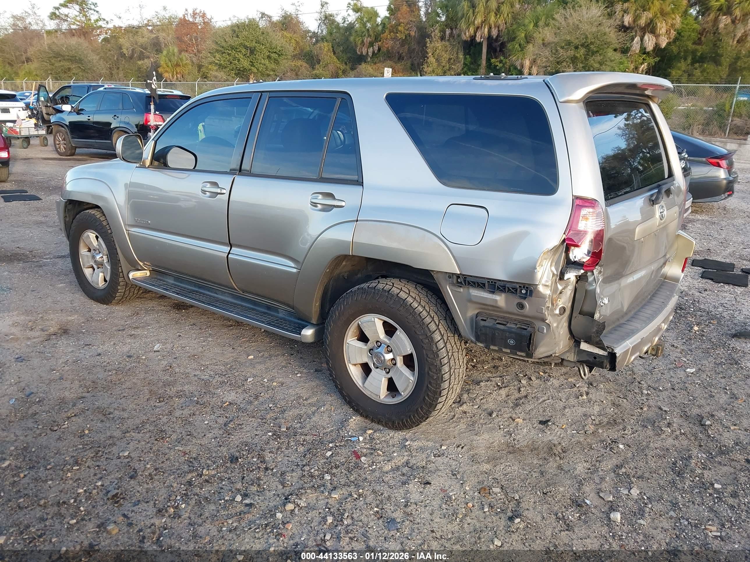 TOYOTA 4RUNNER image 3