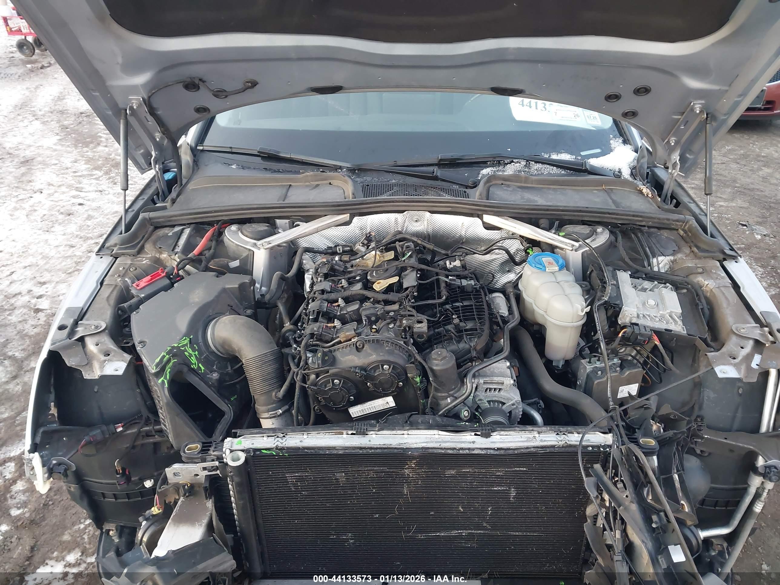 AUDI A4 image 10