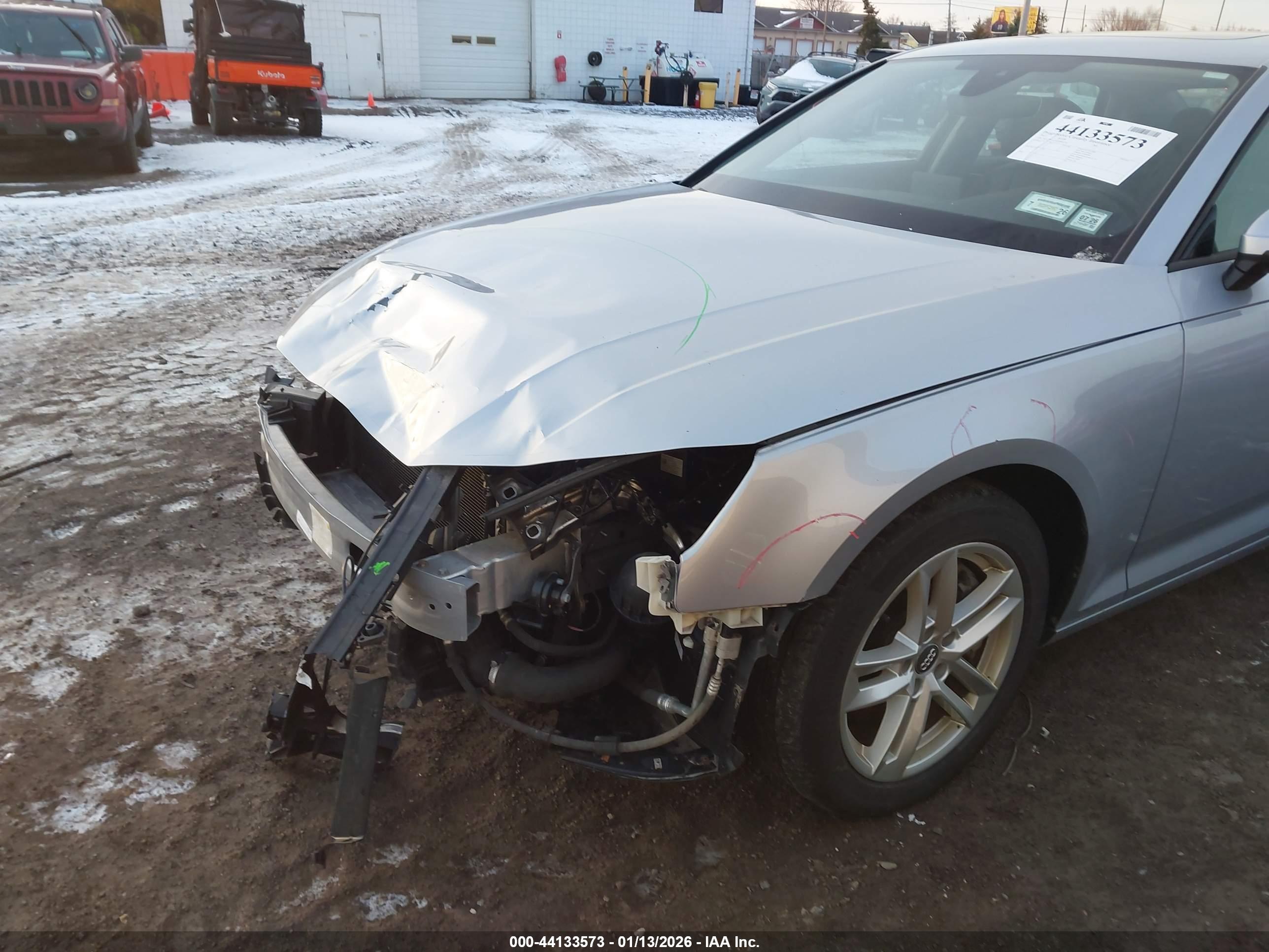 AUDI A4 image 6