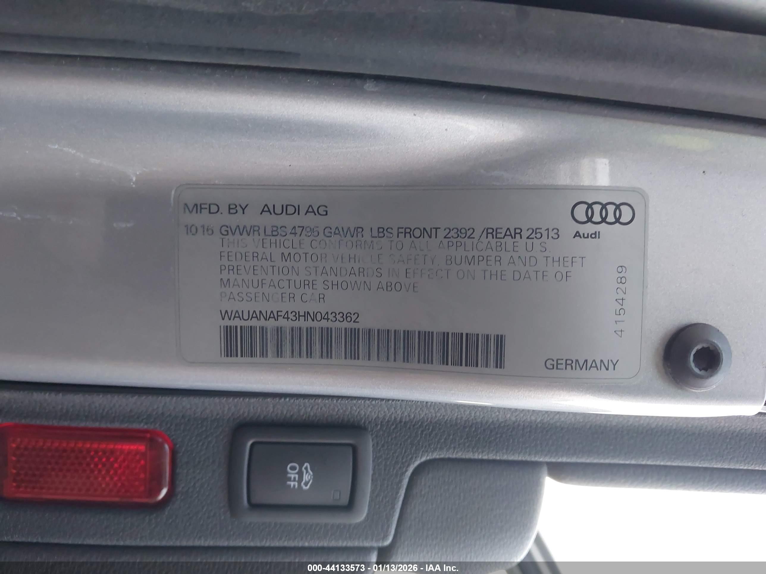 AUDI A4 image 9