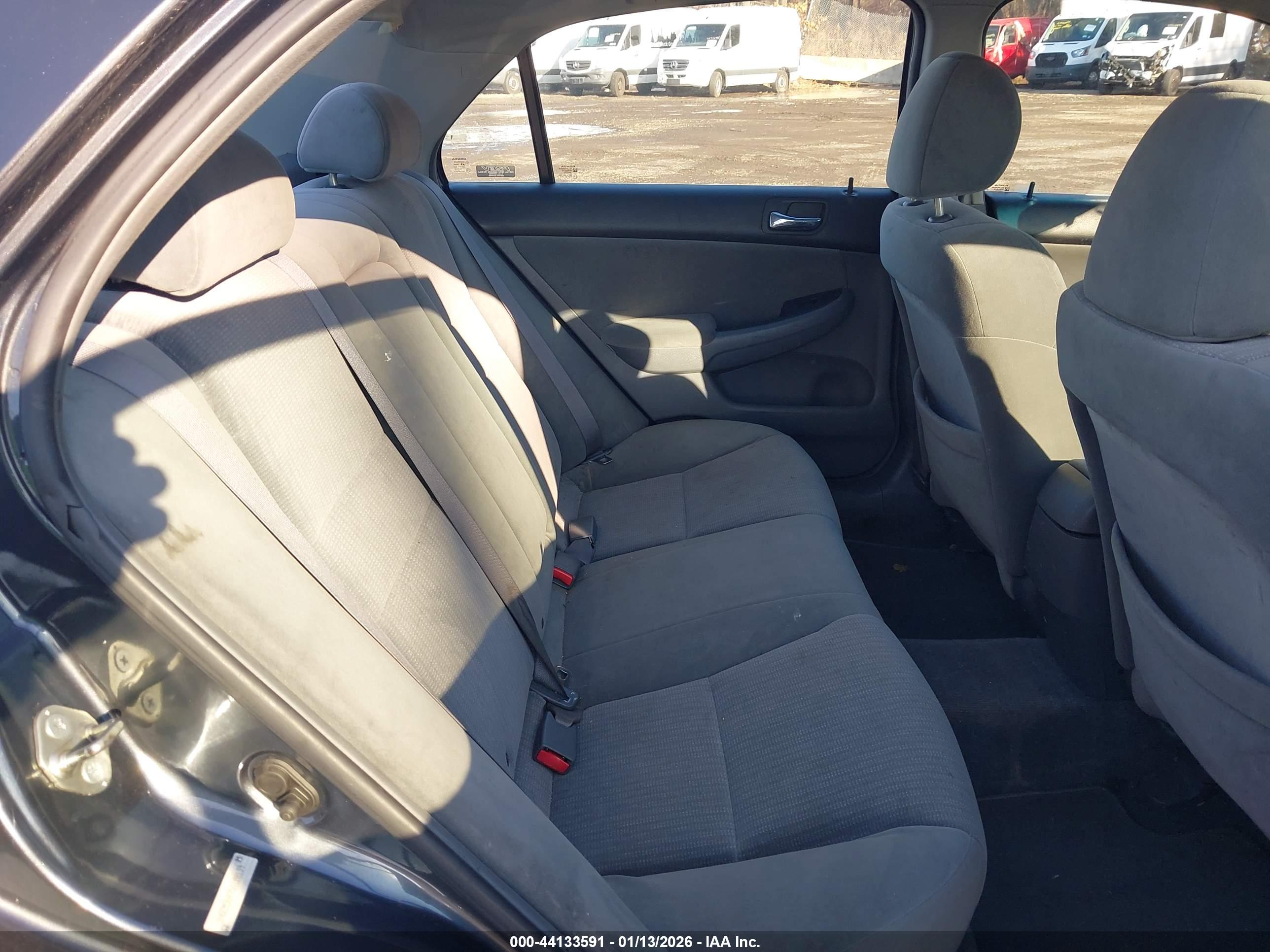 HONDA ACCORD image 8