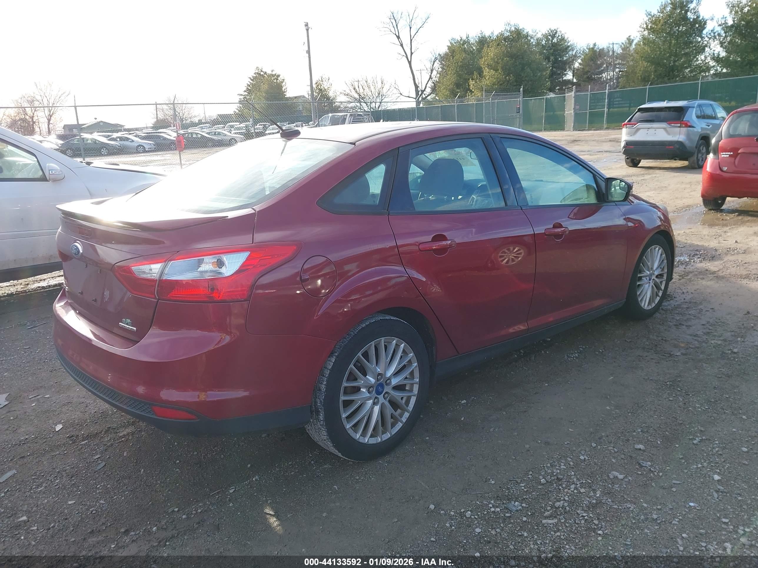FORD FOCUS image 4