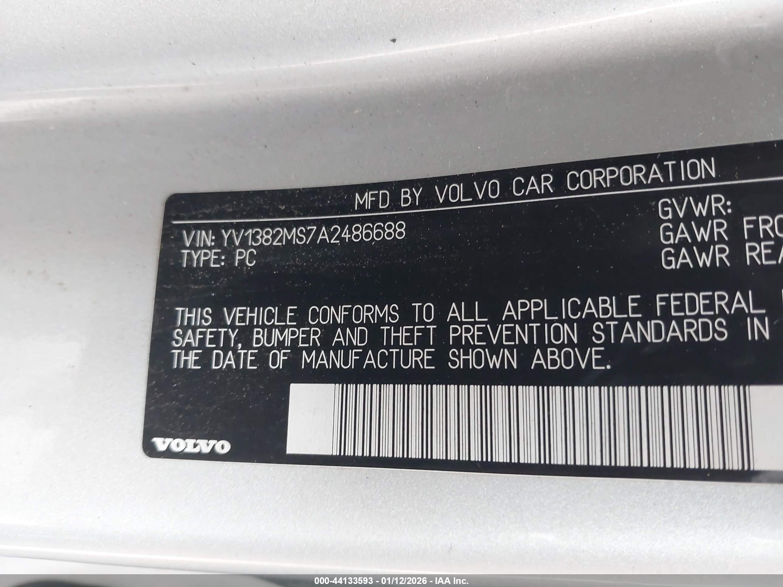 VOLVO S40 image 9