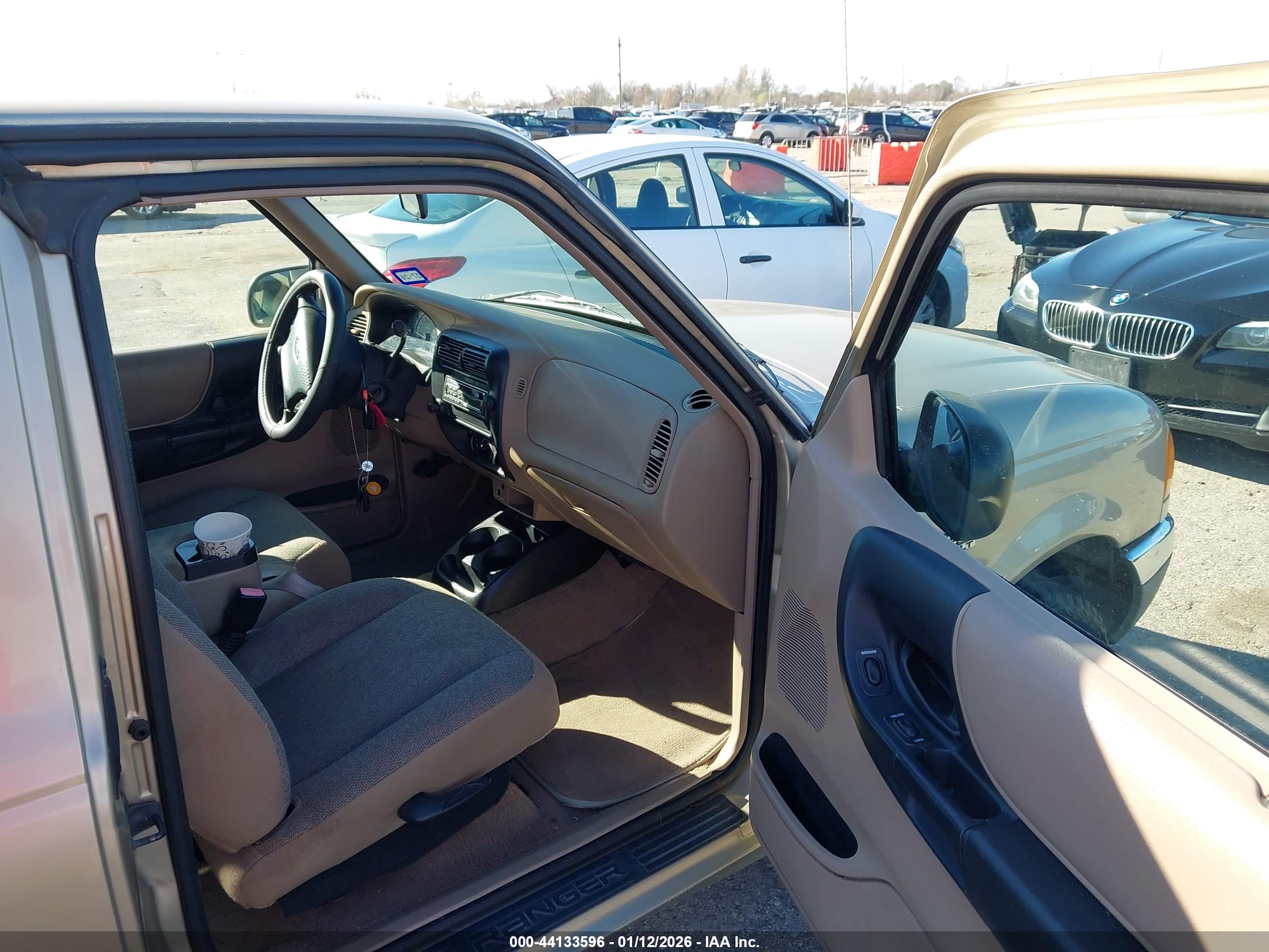 FORD RANGER image 5